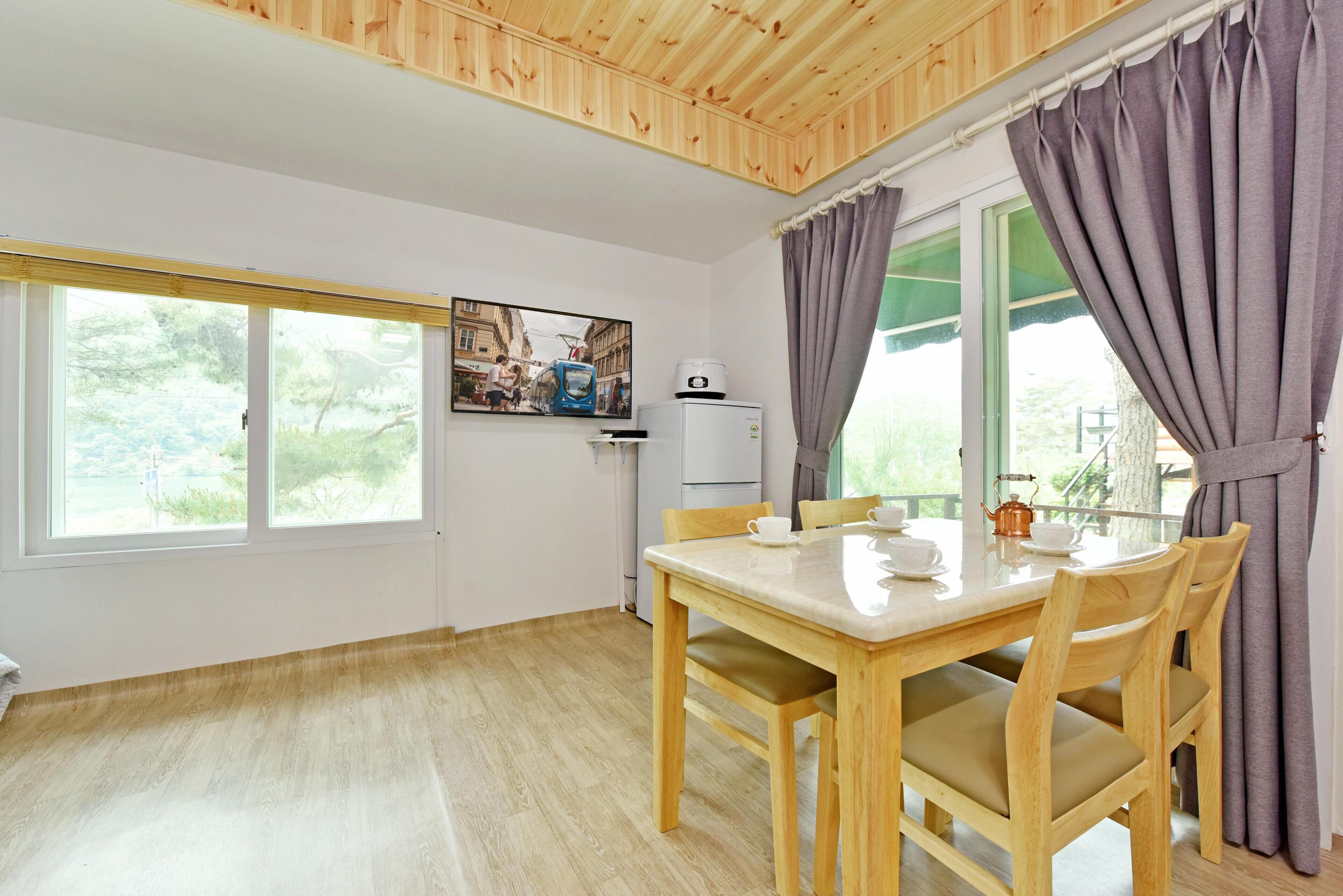 Gapyeong Leupuang Pension