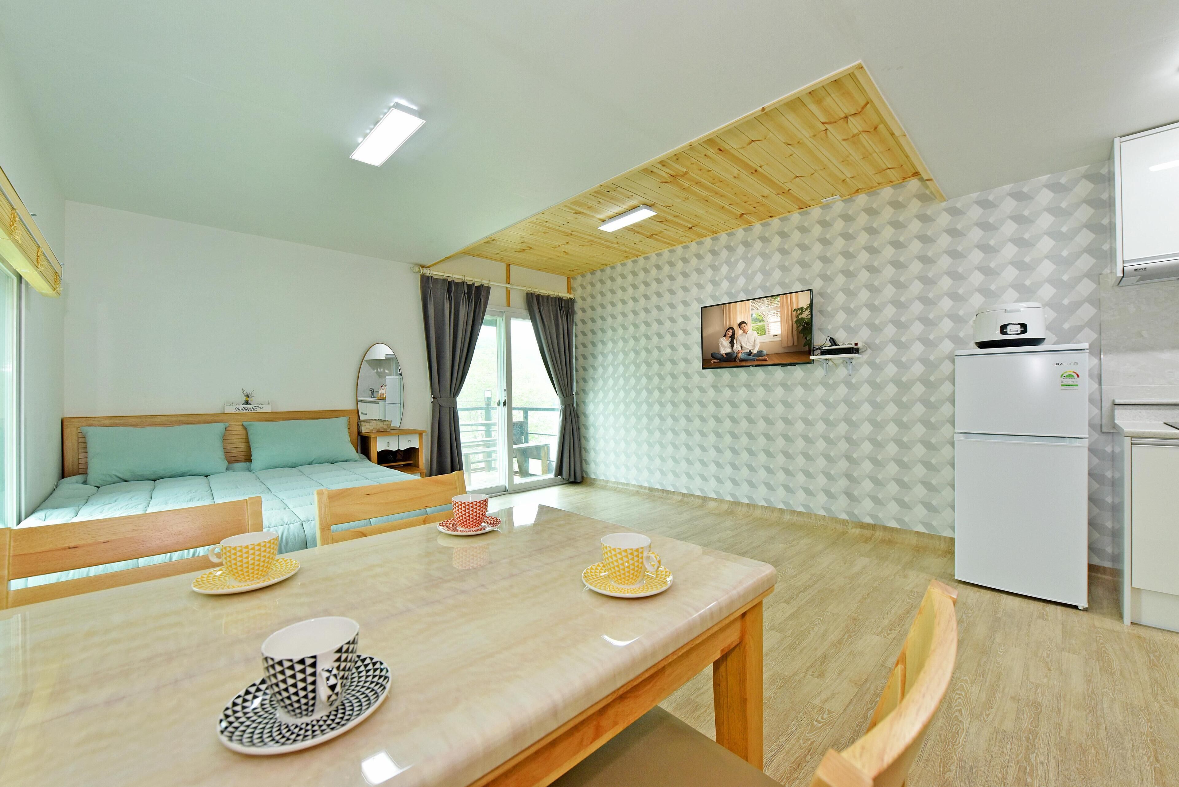 Gapyeong Leupuang Pension