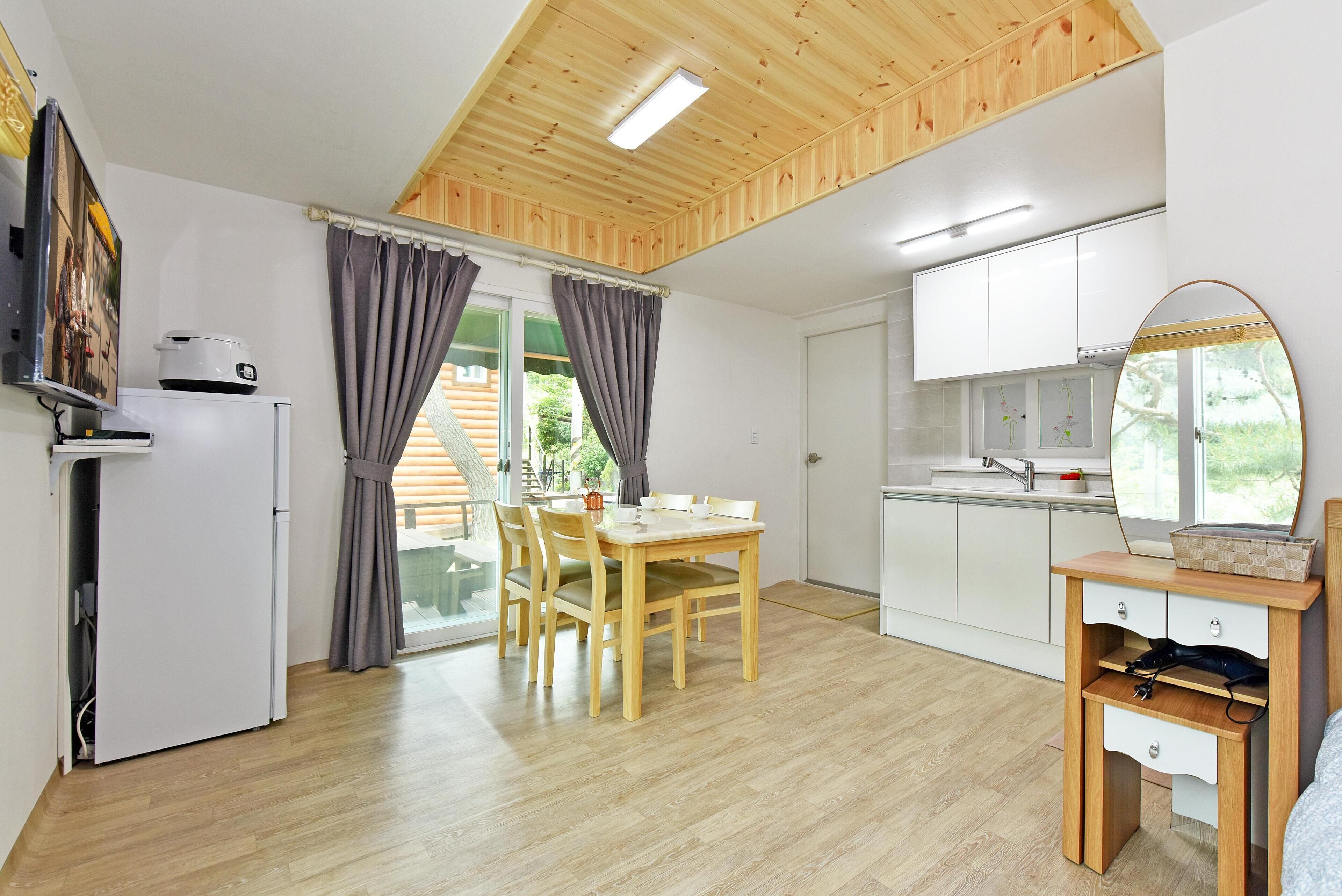 Gapyeong Leupuang Pension