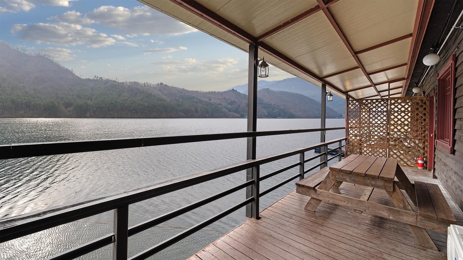 Gapyeong Leupuang Pension