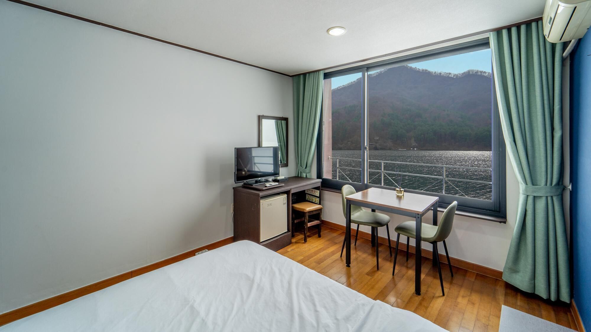 Gapyeong Leupuang Pension