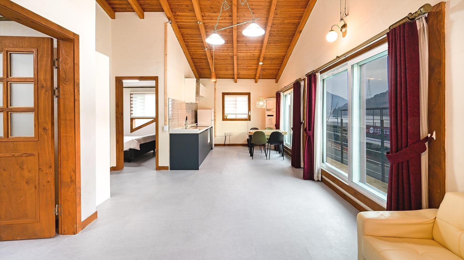 Gapyeong Leupuang Pension