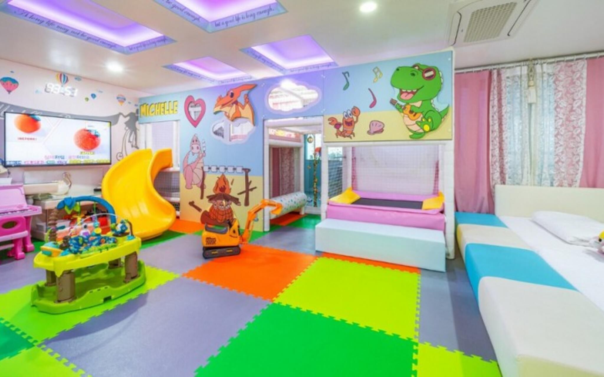 Gapyeong Michelle Pool Villa