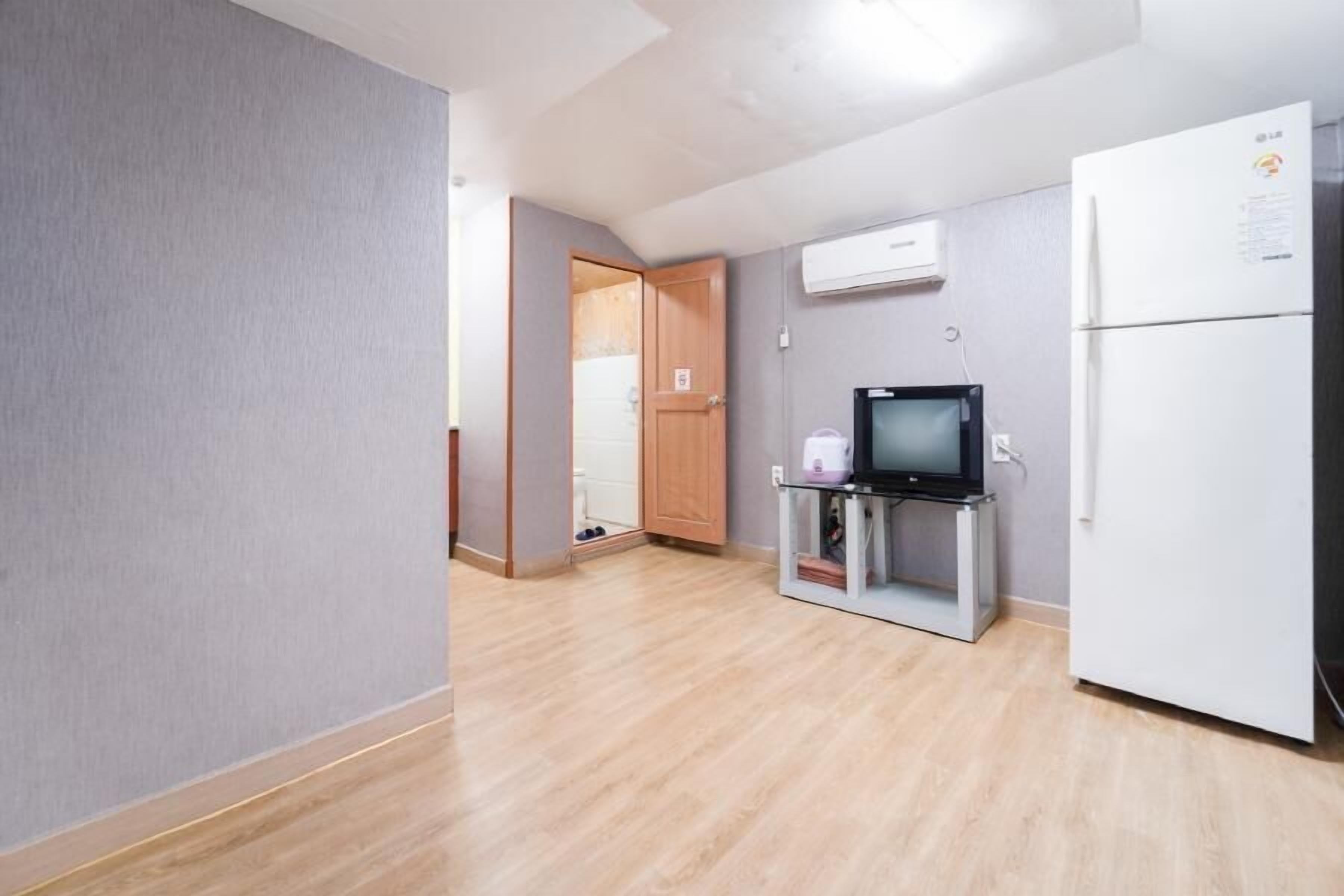 Gapyeong Myeongdongol Pension