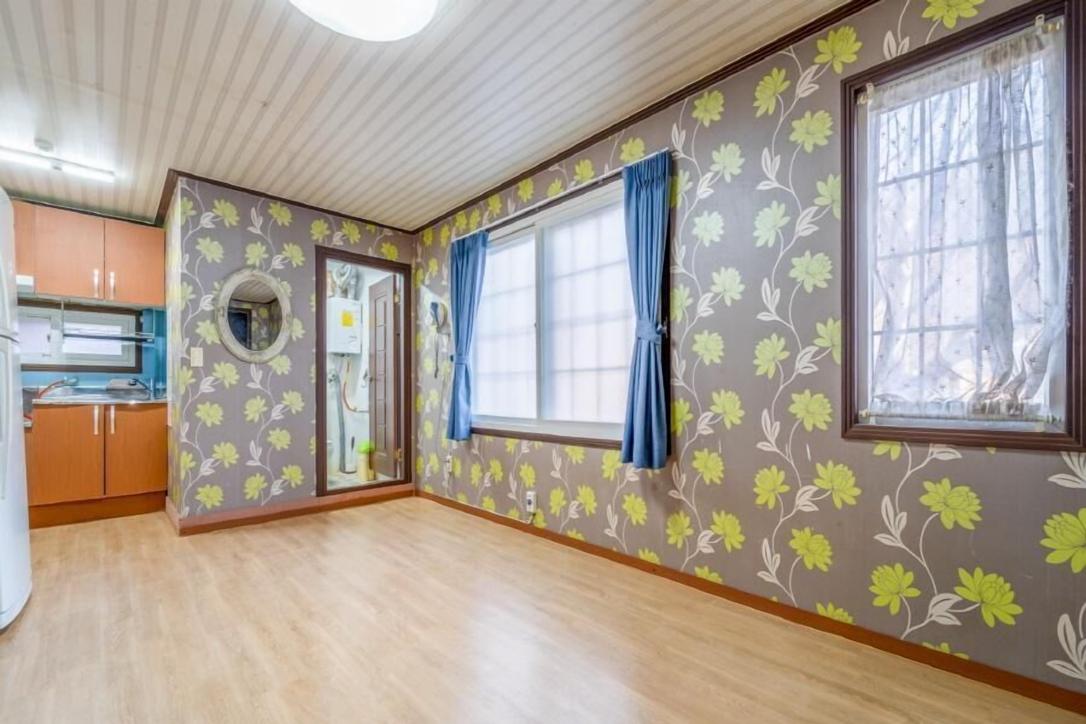 Gapyeong Myeongdongol Pension