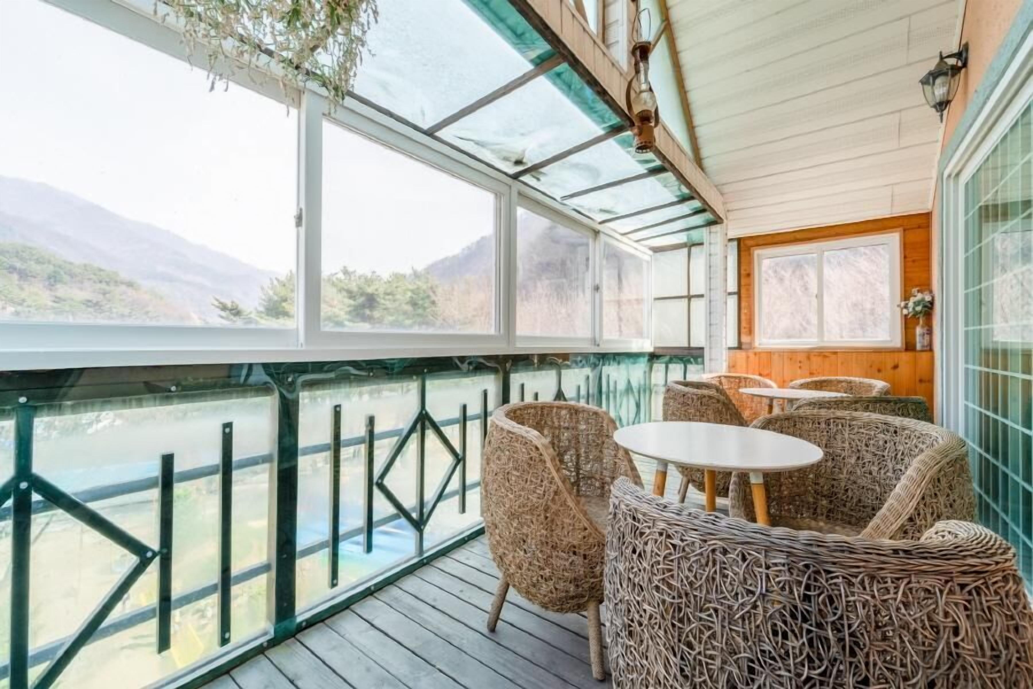 Gapyeong Myeongdongol Pension