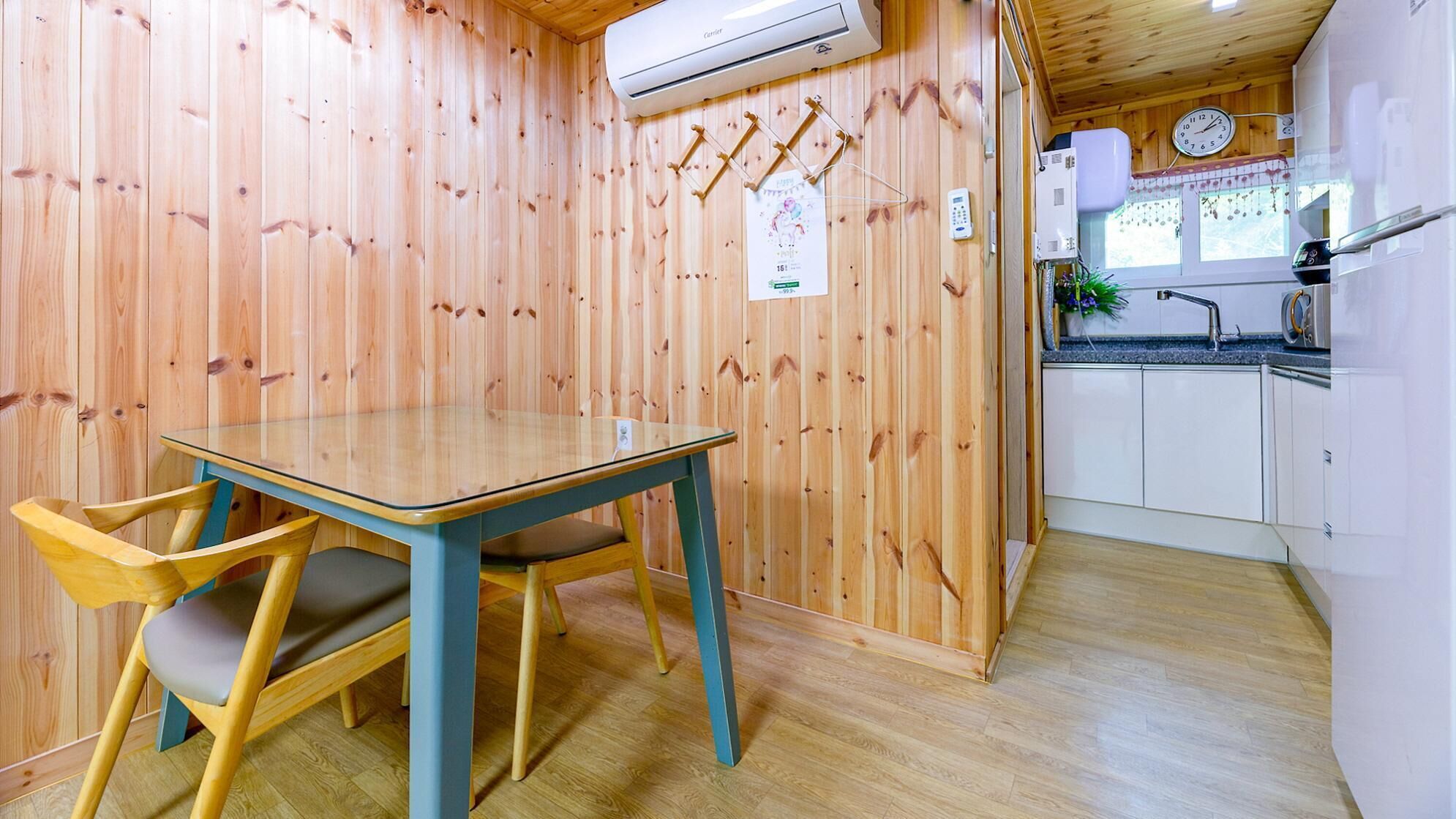 Gapyeong Myeonyeokgongbang Dock Chae Poolvilla Pension