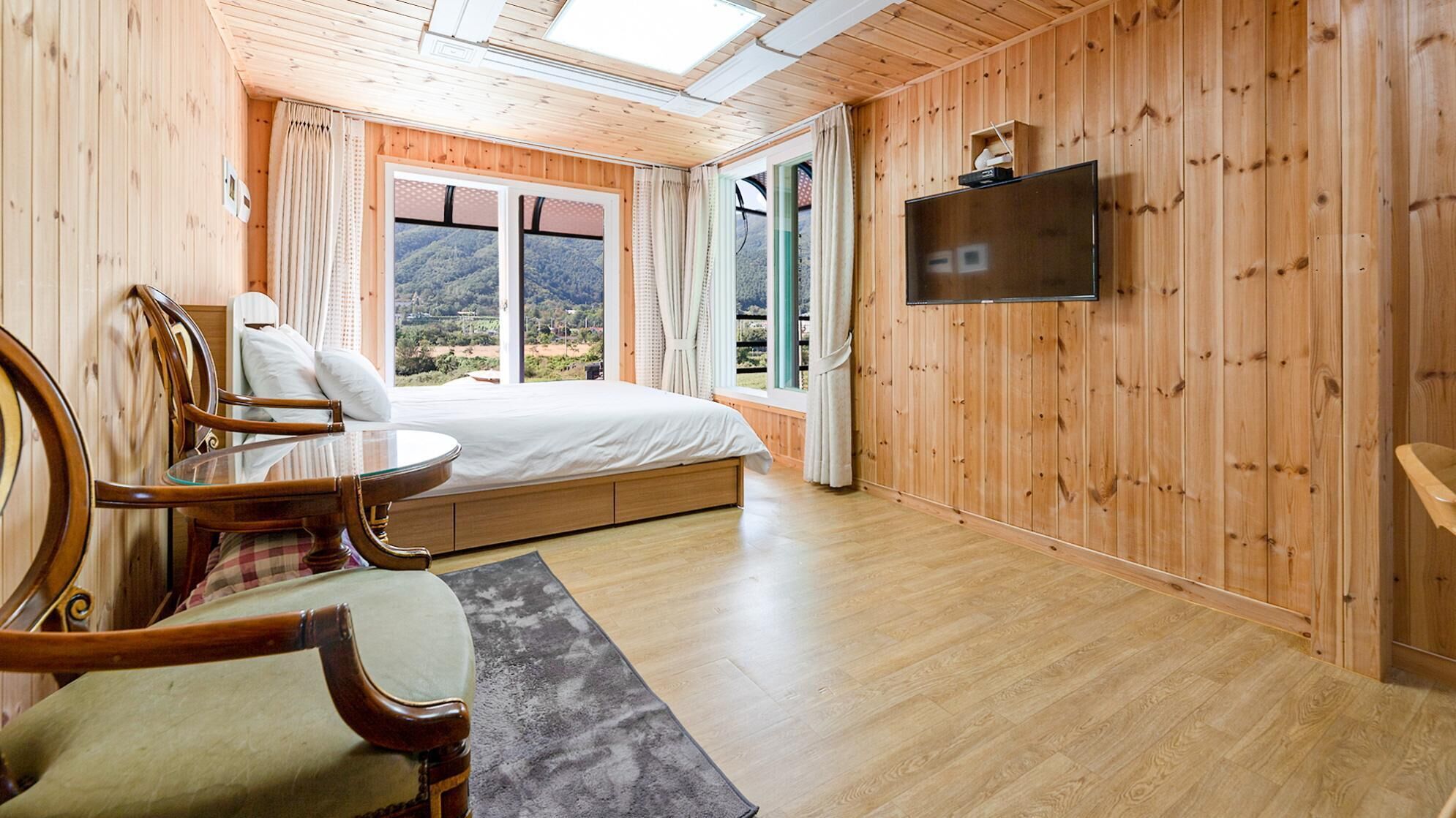Gapyeong Myeonyeokgongbang Dock Chae Poolvilla Pension