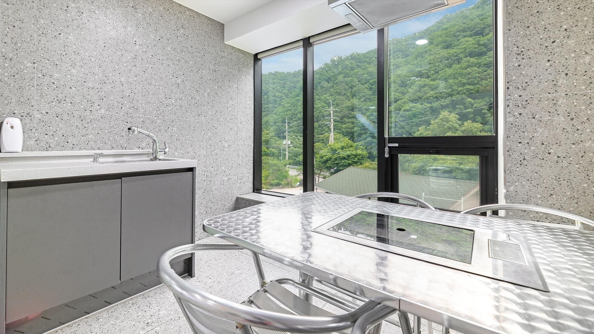 Gapyeong Nino Full Kids Pension