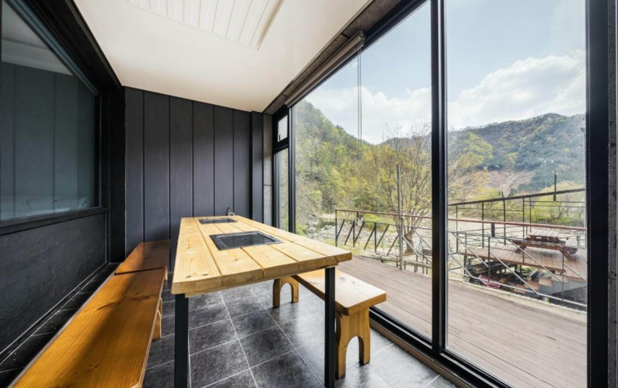 Gapyeong Poin Poolvilla Pension