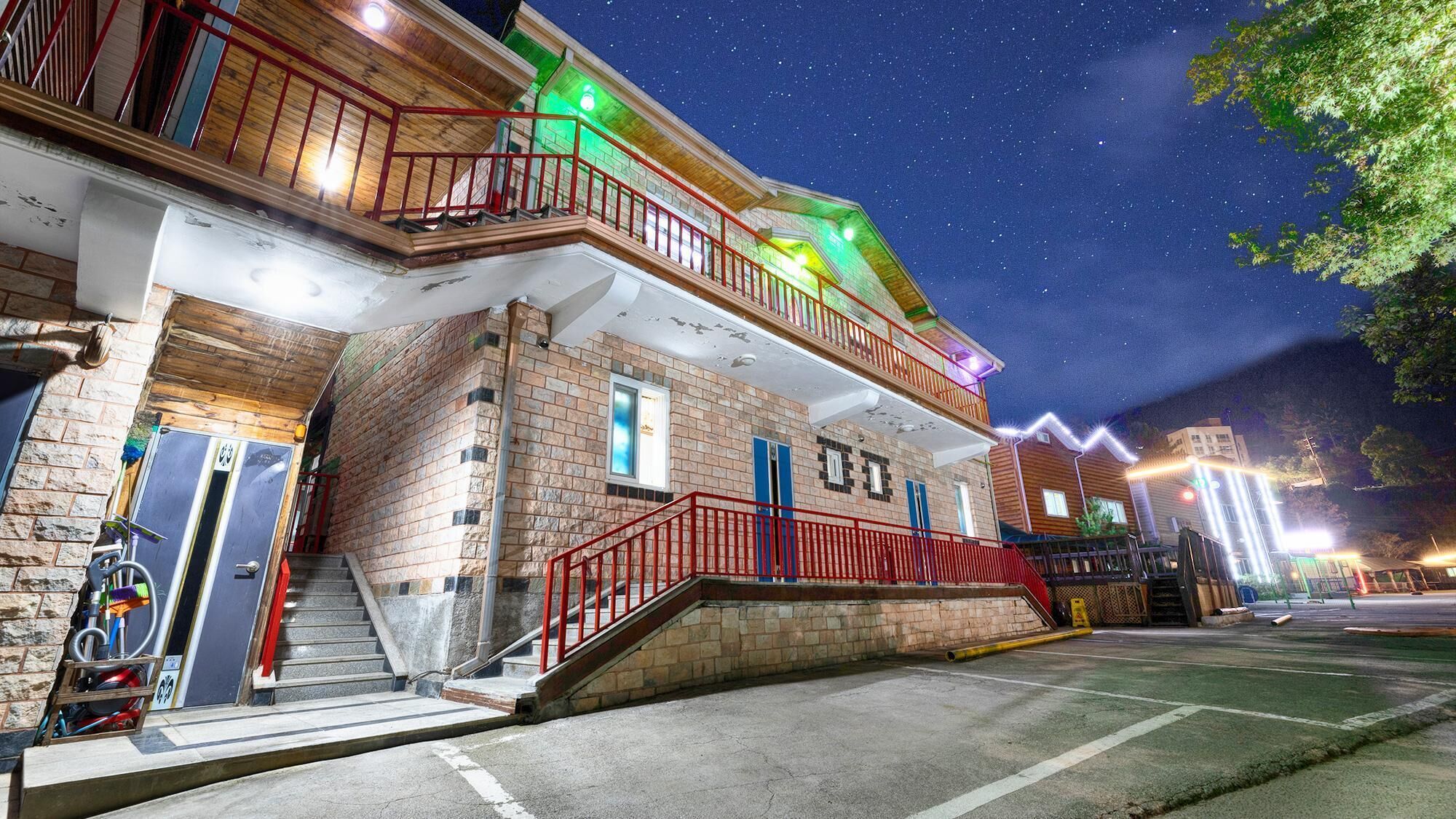 Gapyeong Rainbow Pension