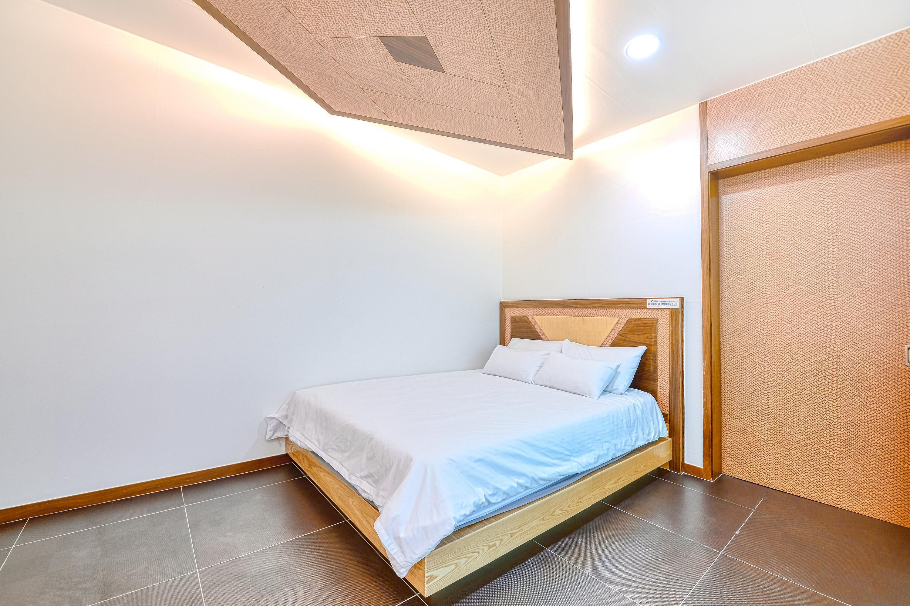 Gapyeong Rondavill Pension