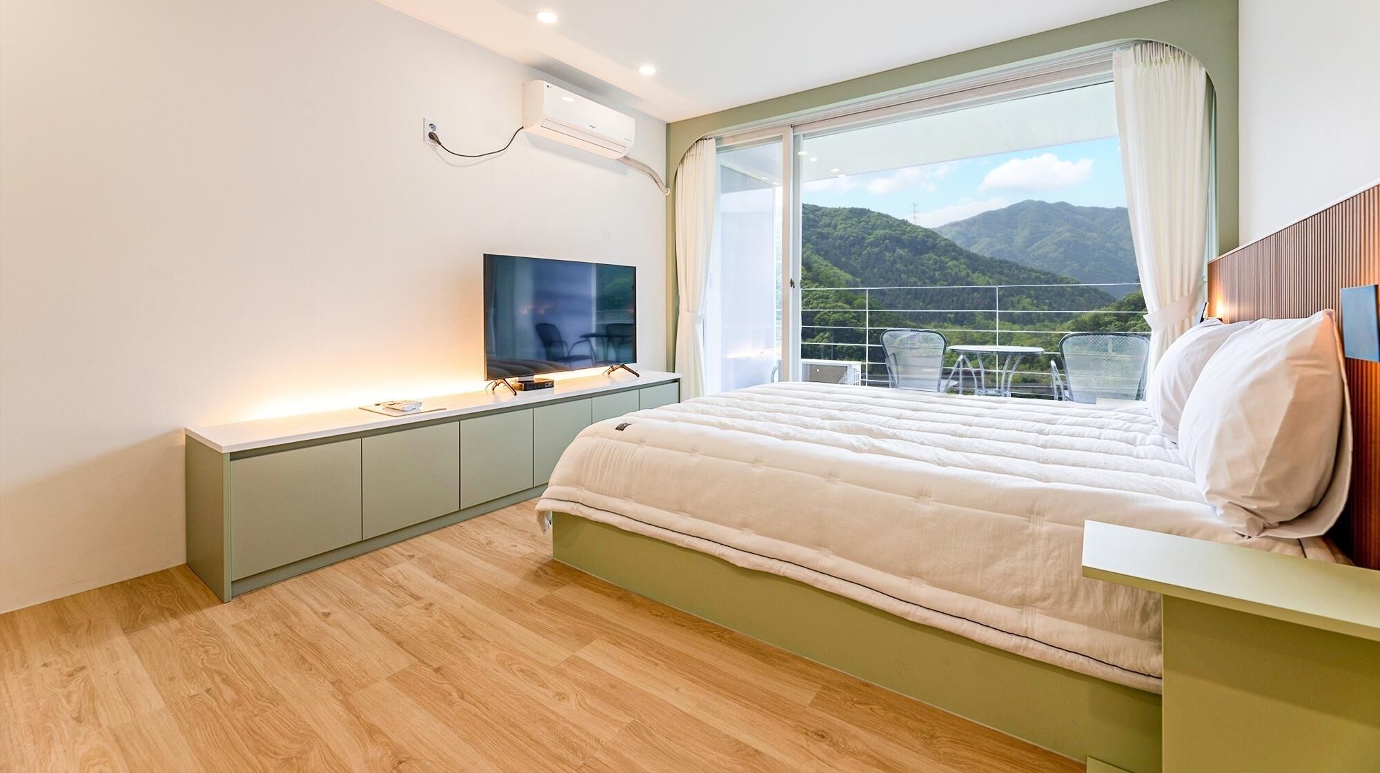 Gapyeong Rowa River View Pension