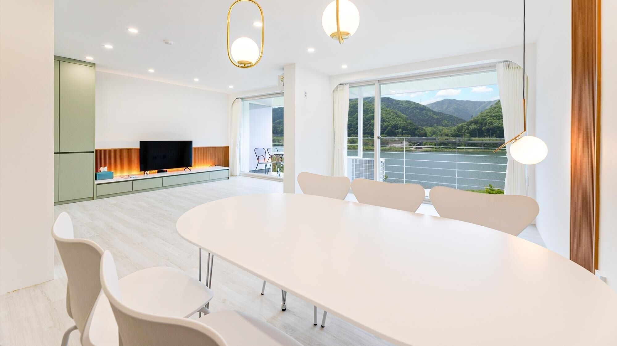 Gapyeong Rowa River View Pension