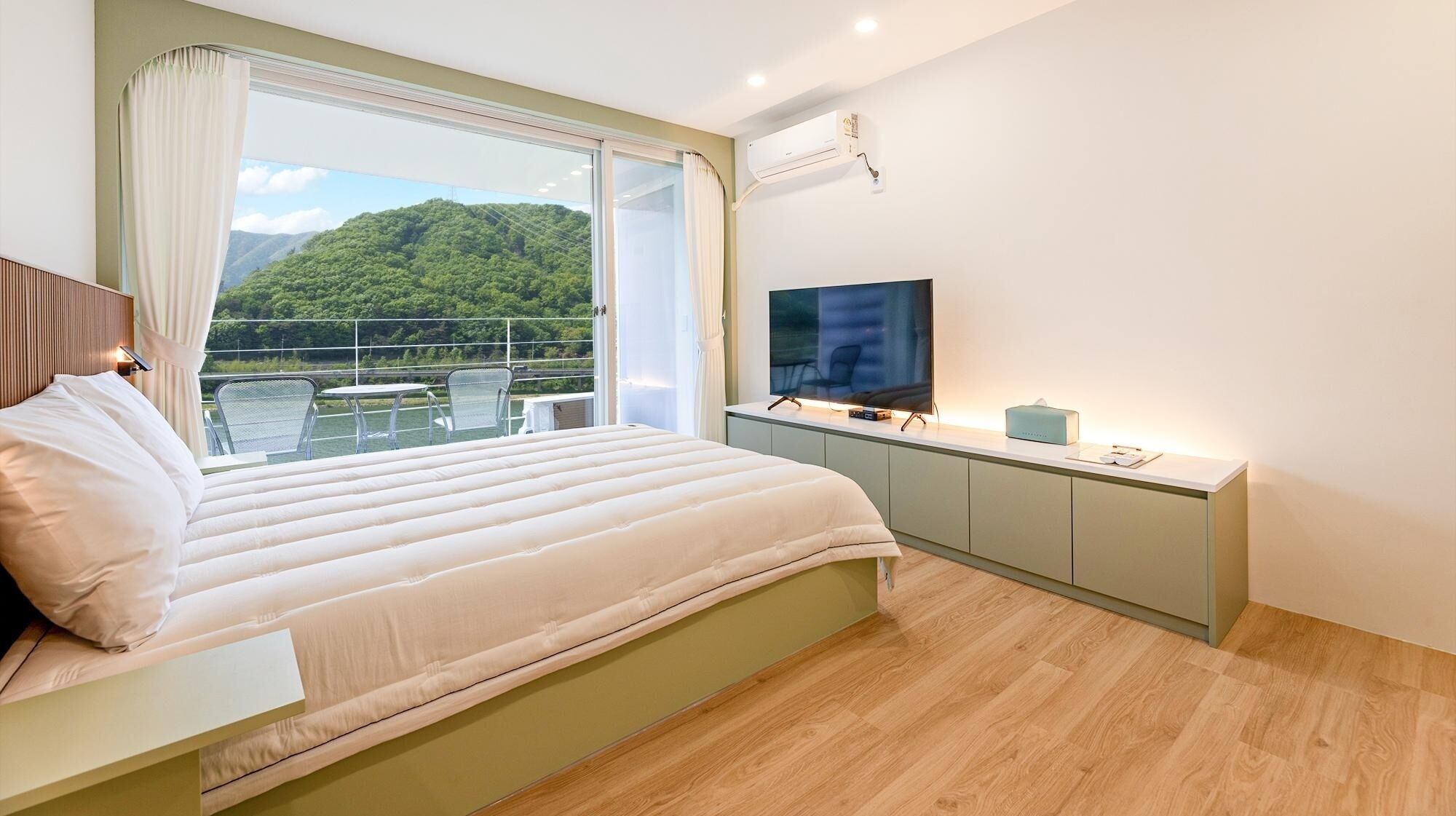Gapyeong Rowa River View Pension