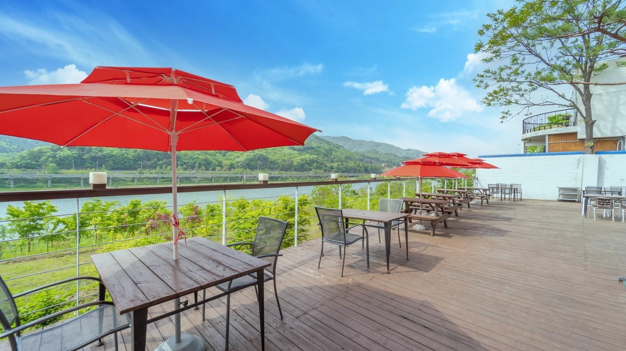 Gapyeong Rowa River View Pension