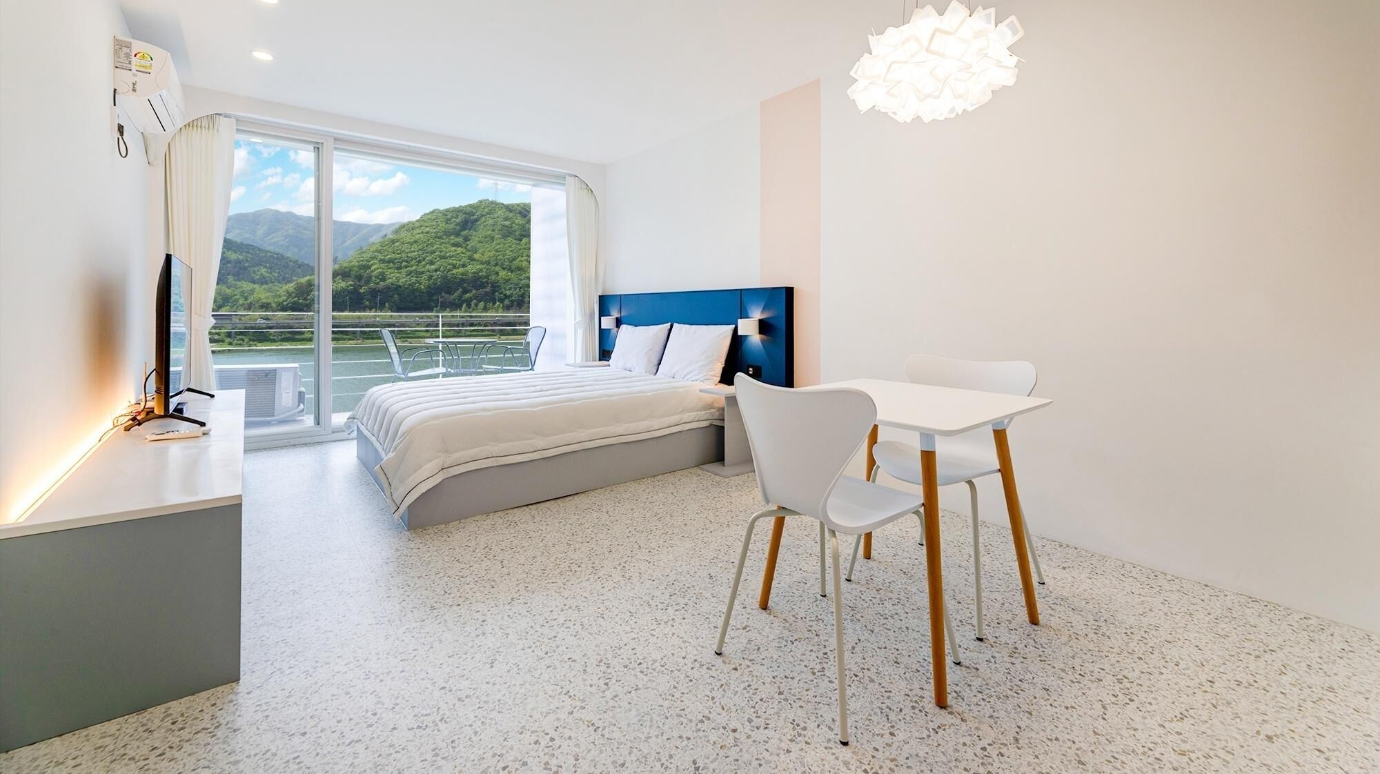 Gapyeong Rowa River View Pension