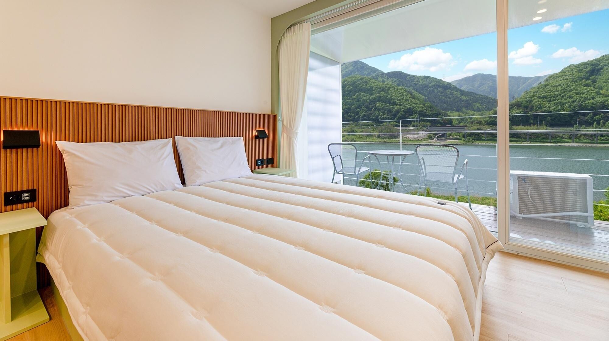 Gapyeong Rowa River View Pension