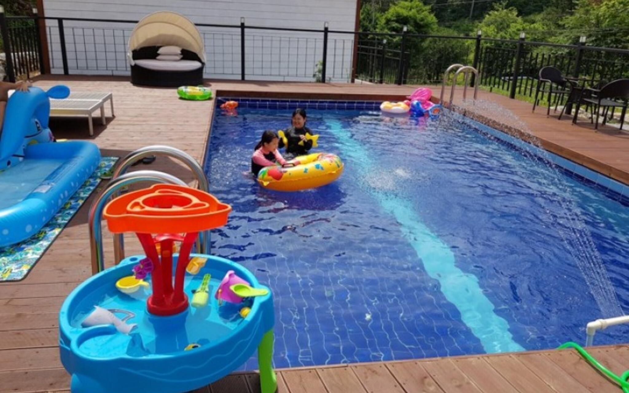 Gapyeong Ruhen Pool Villa