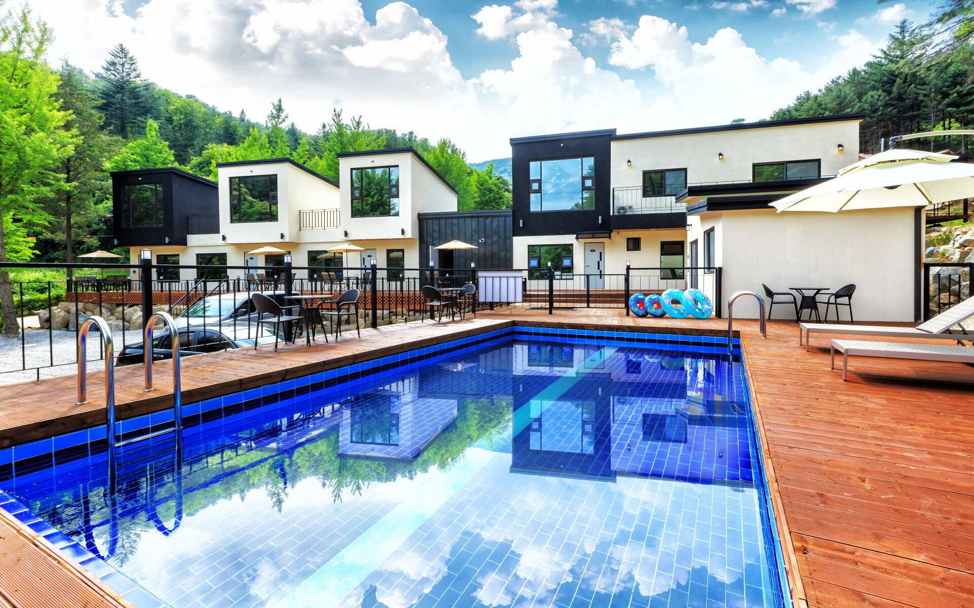 Gapyeong Ruhen Pool Villa