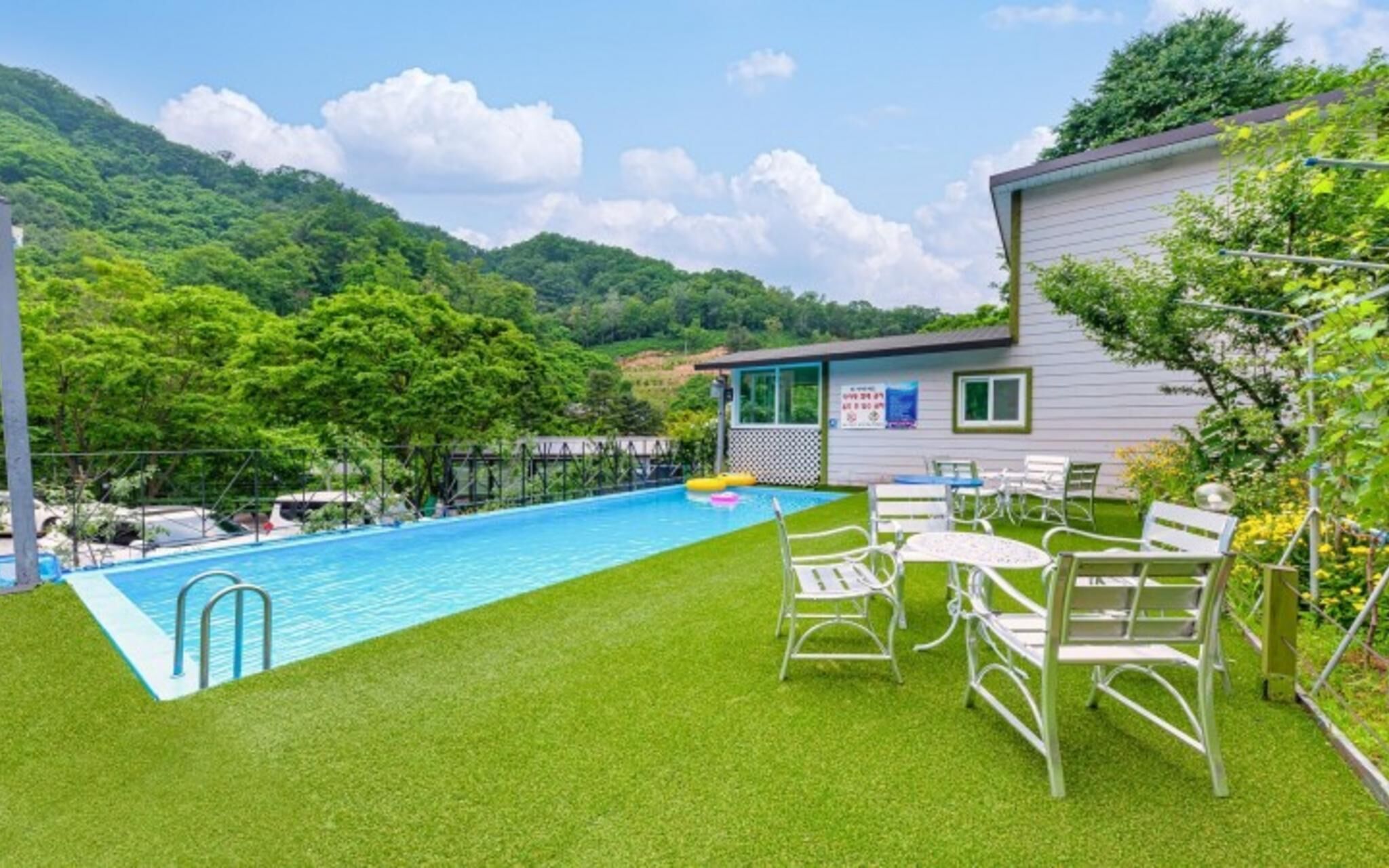 Gapyeong Sanmaru Pension