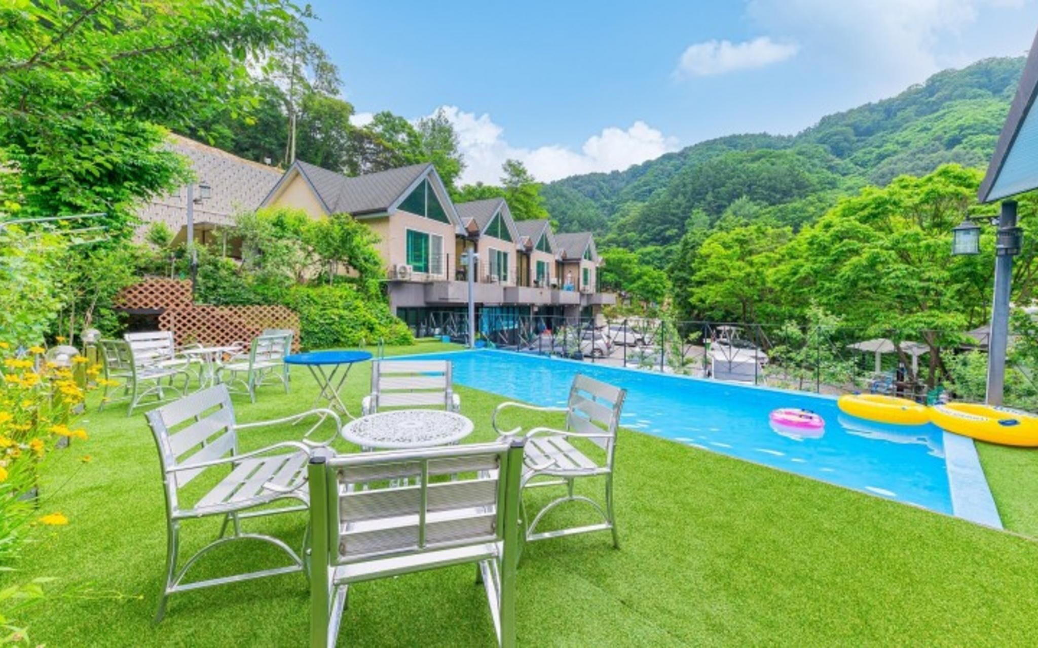 Gapyeong Sanmaru Pension