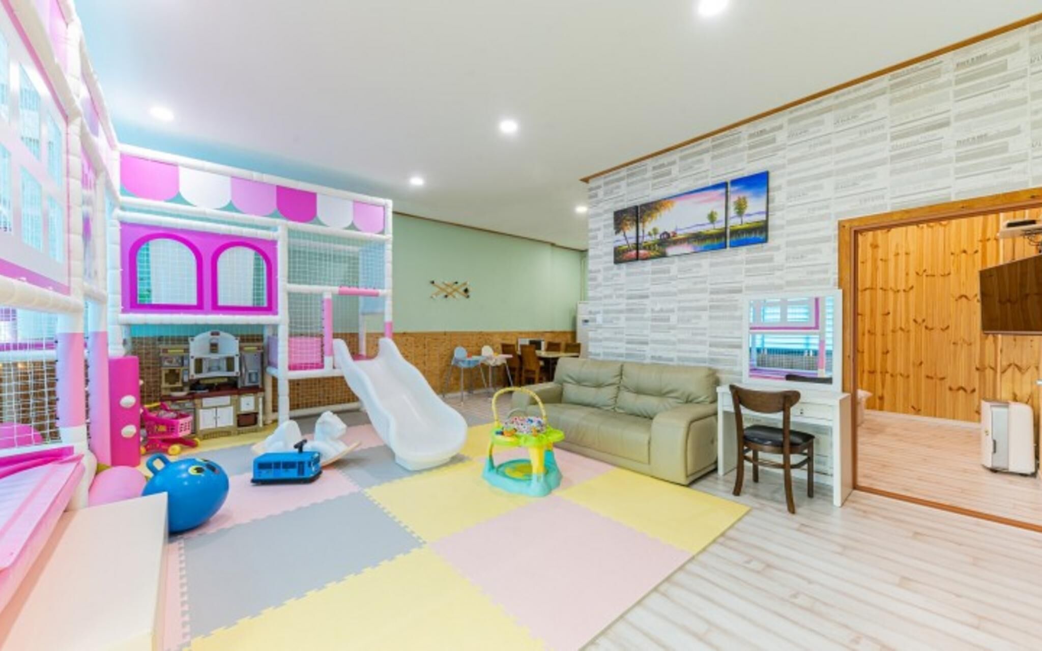 Gapyeong Sanmaru Pension