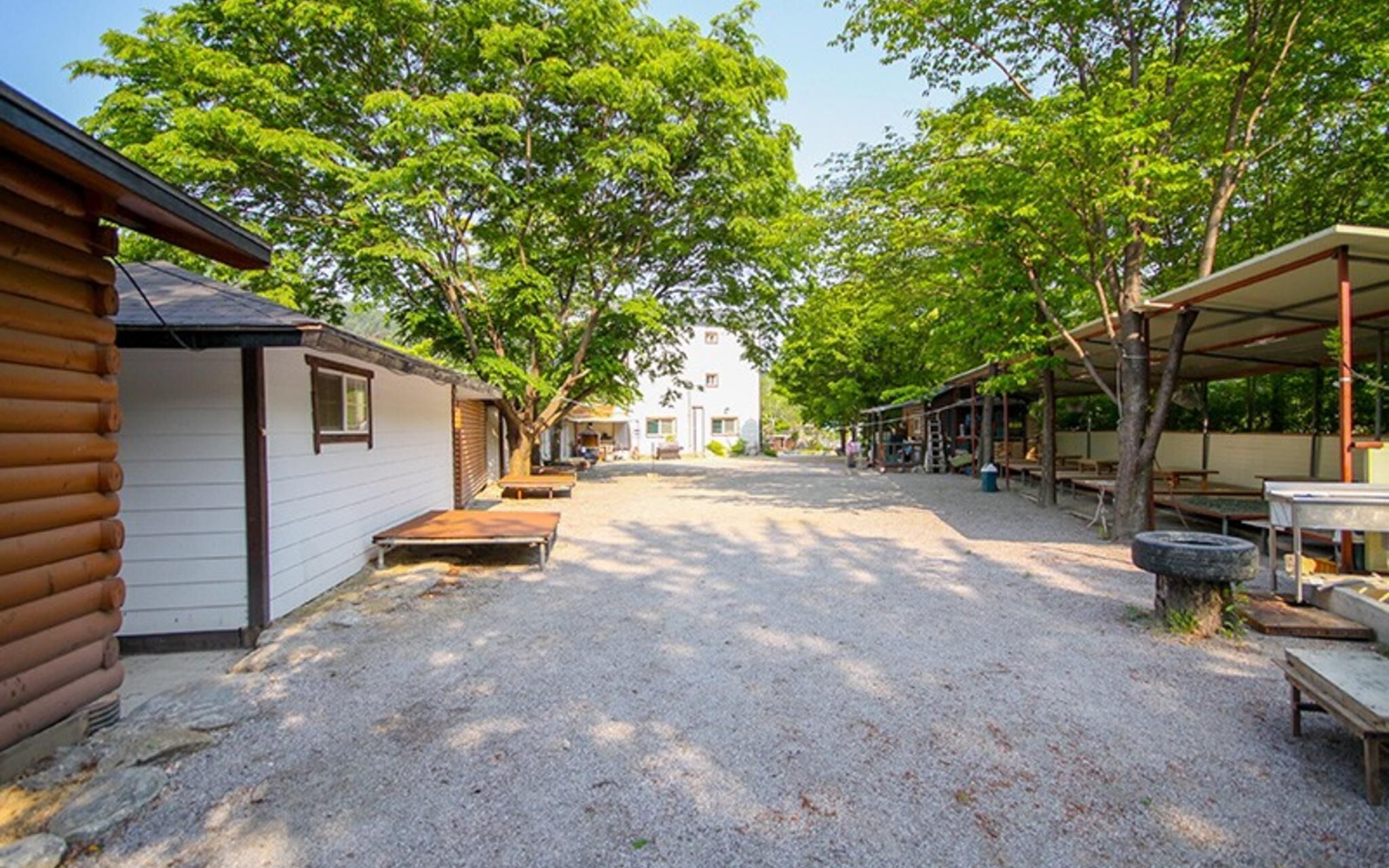 Gapyeong Sannaedeul Pension