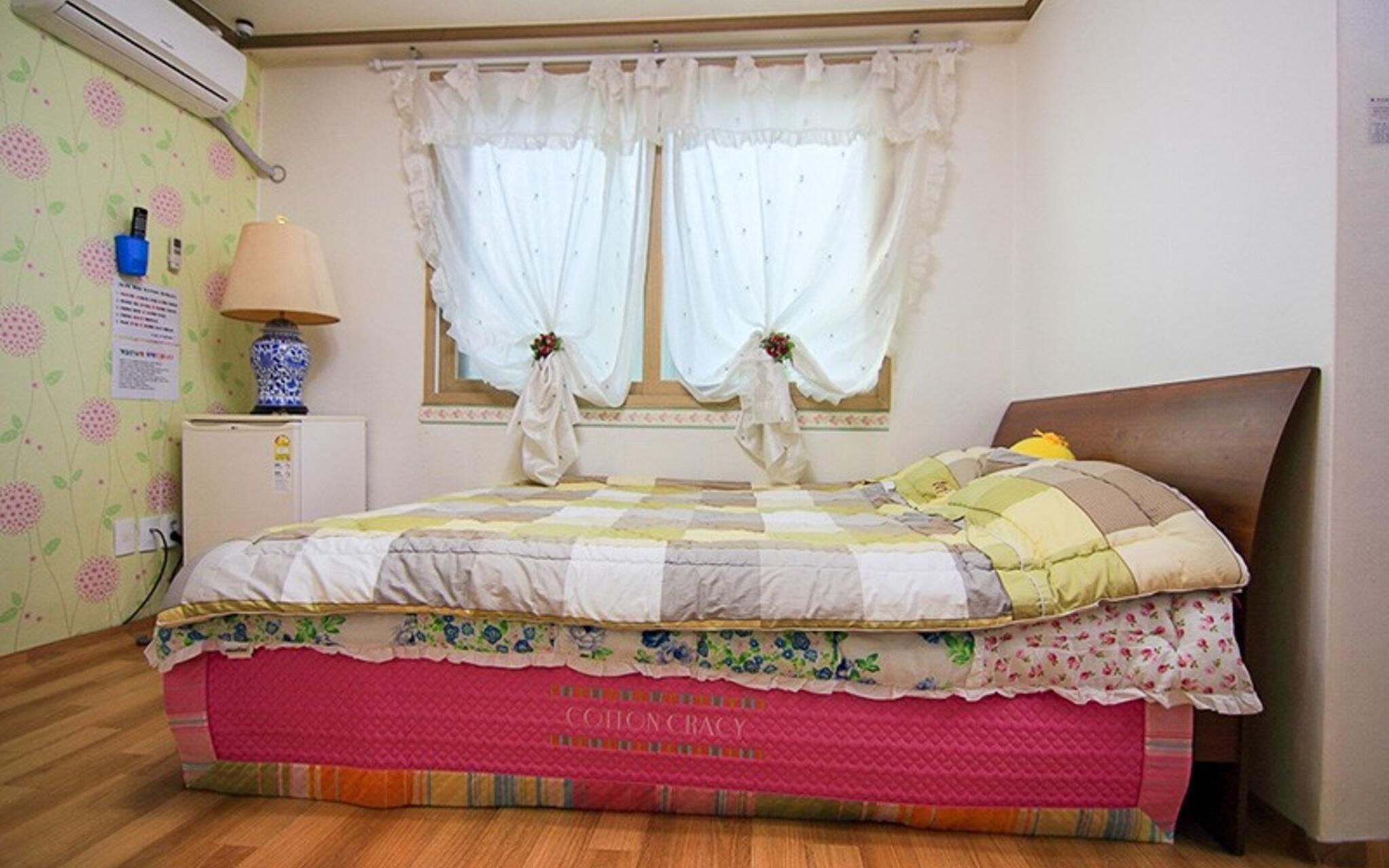 Gapyeong Sannaedeul Pension