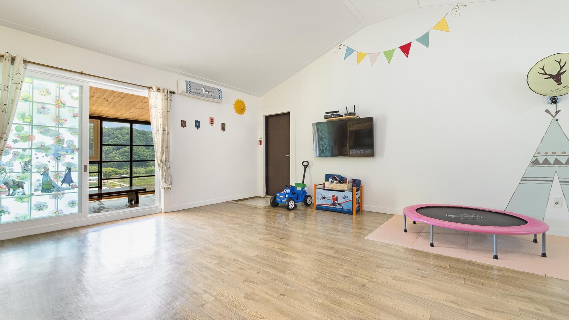 Gapyeong Ttittippangppang Pension