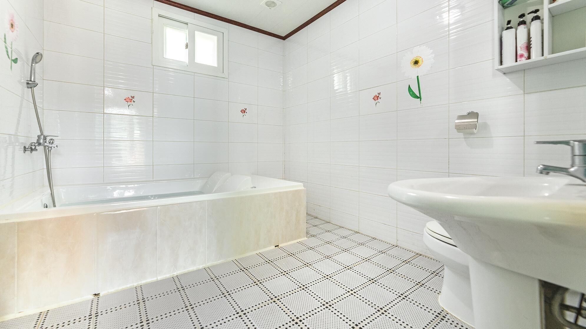 Gapyeong Ttittippangppang Pension