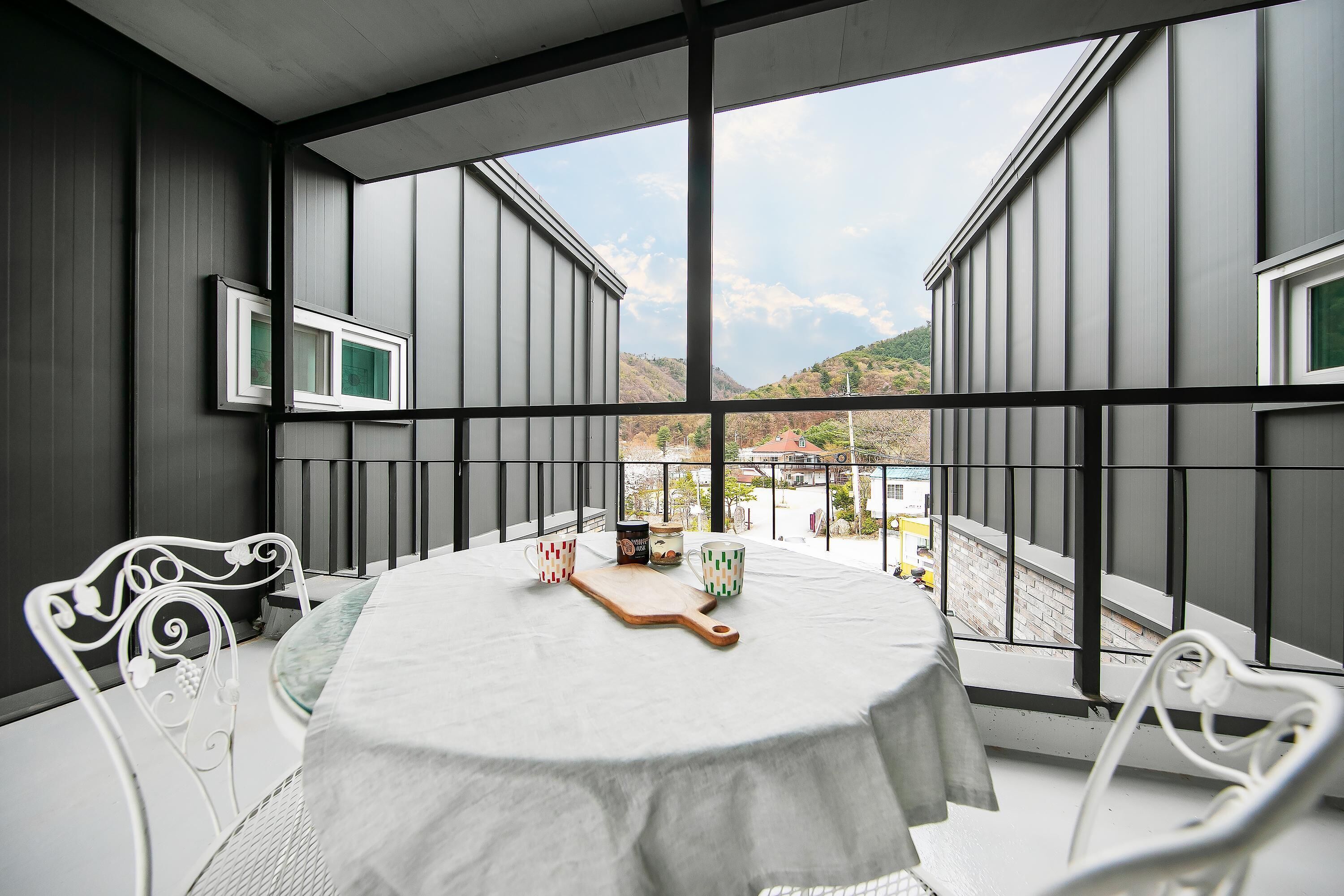 Gapyeong Twelve Pension