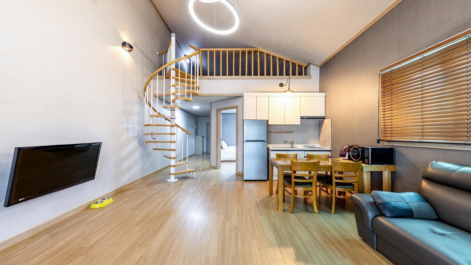 Gapyeong Walkingoncloud Pension & Glamping