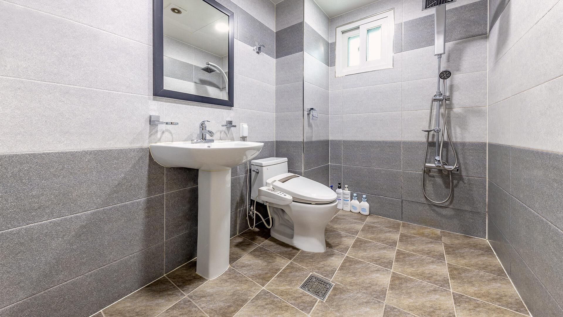 Gapyeong Walkingoncloud Pension & Glamping