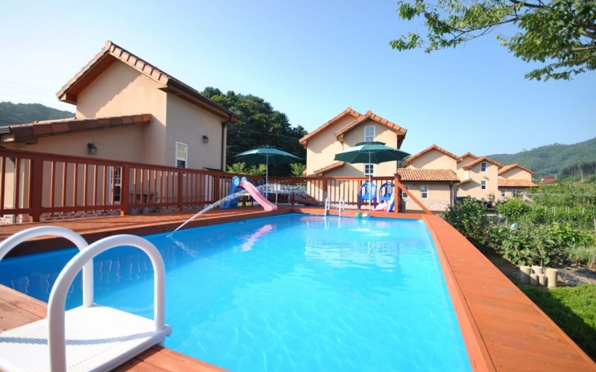 Gapyeong Week Palm Glamping Pension