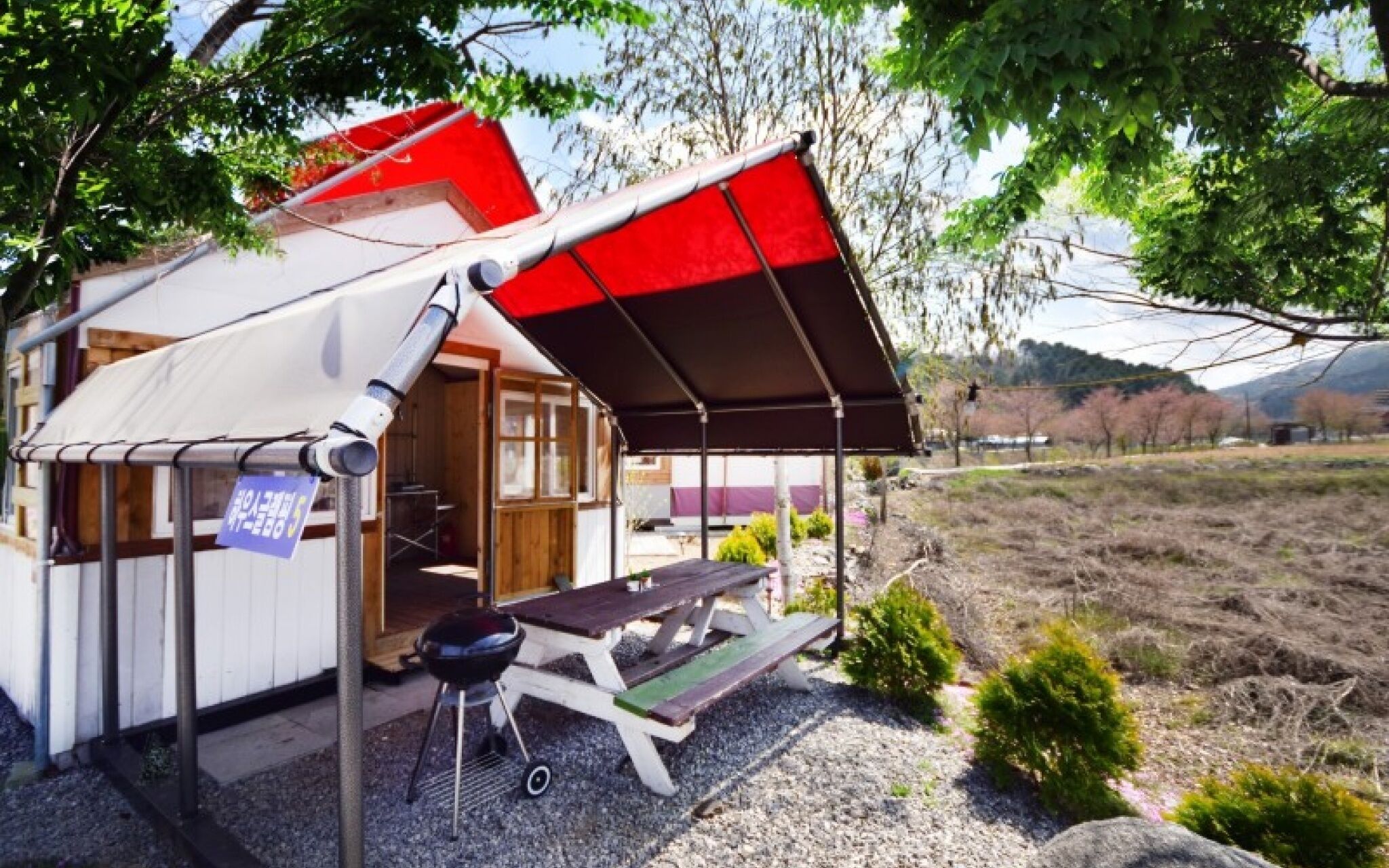 Gapyeong Week Palm Glamping Pension