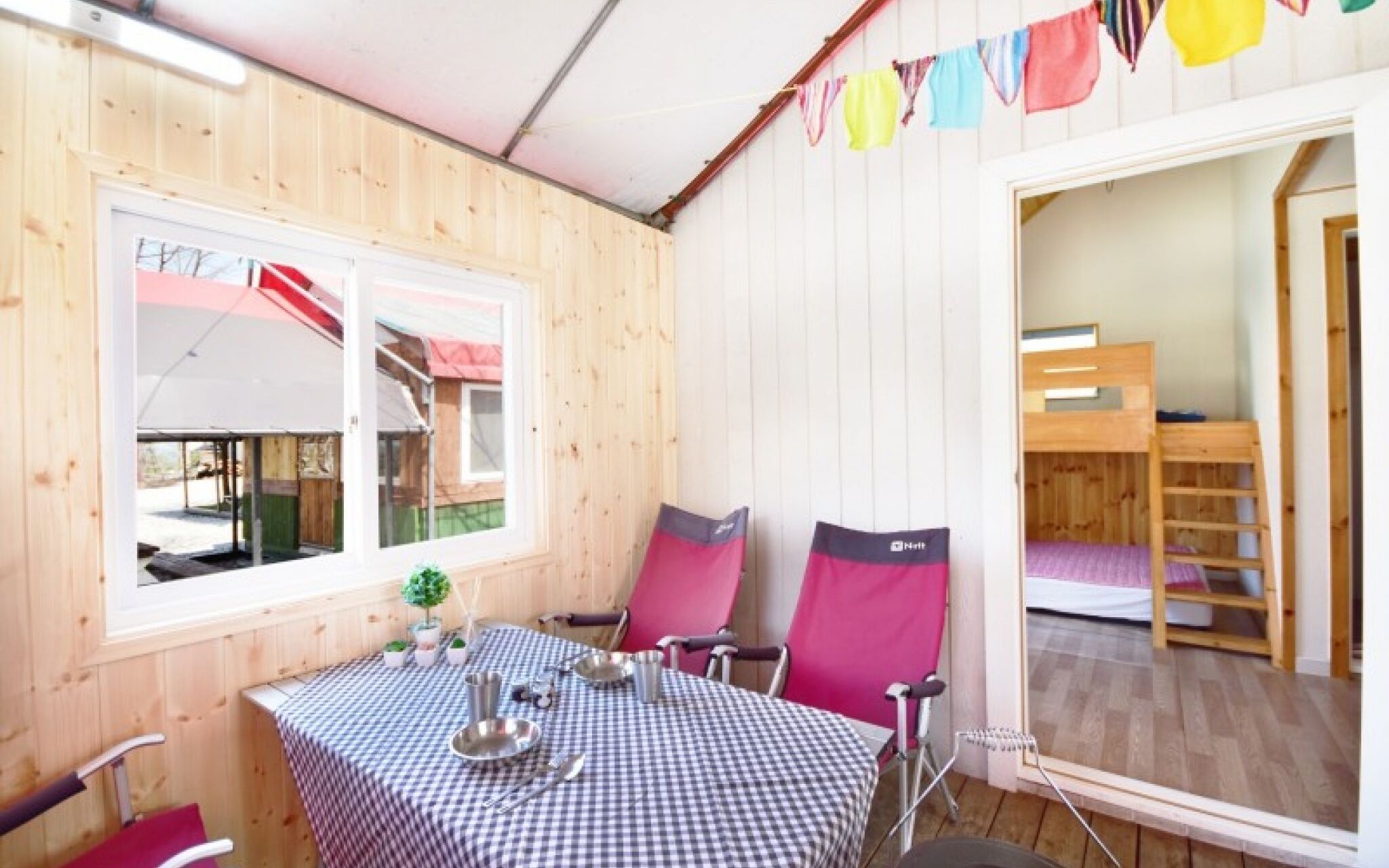 Gapyeong Week Palm Glamping Pension