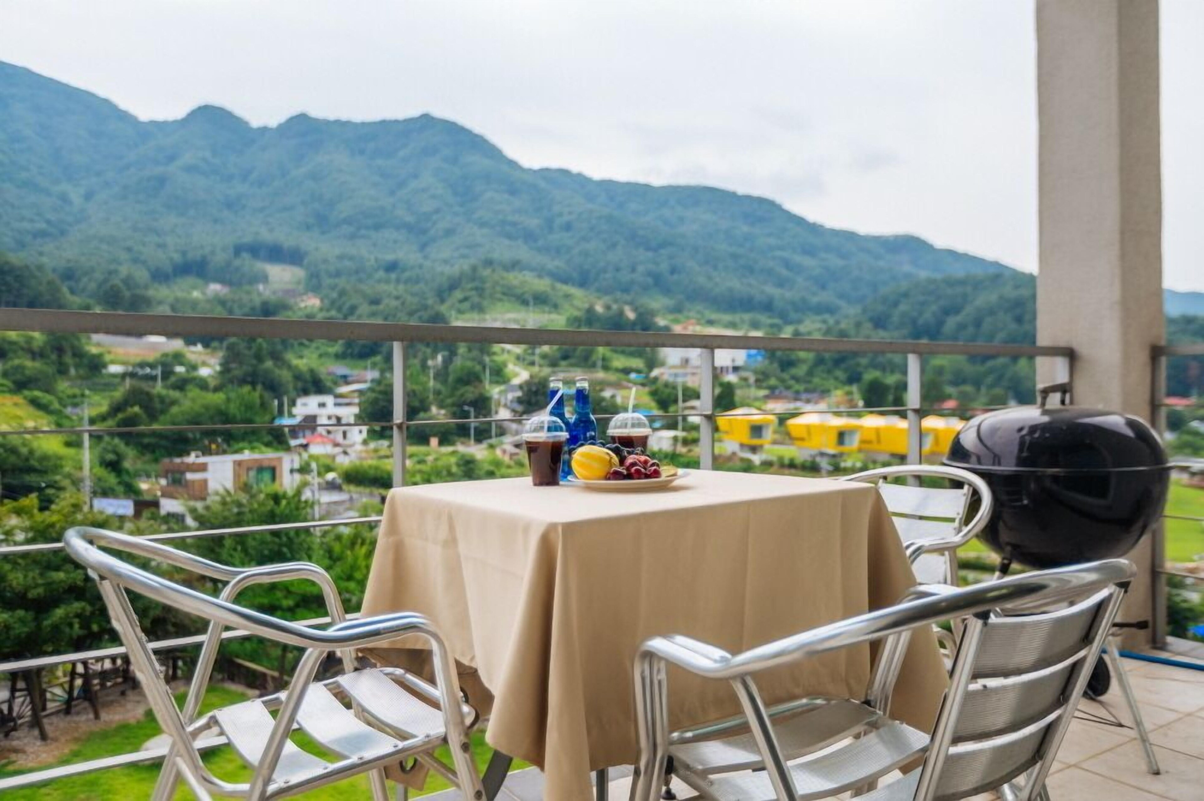 Haneul Mok Pension