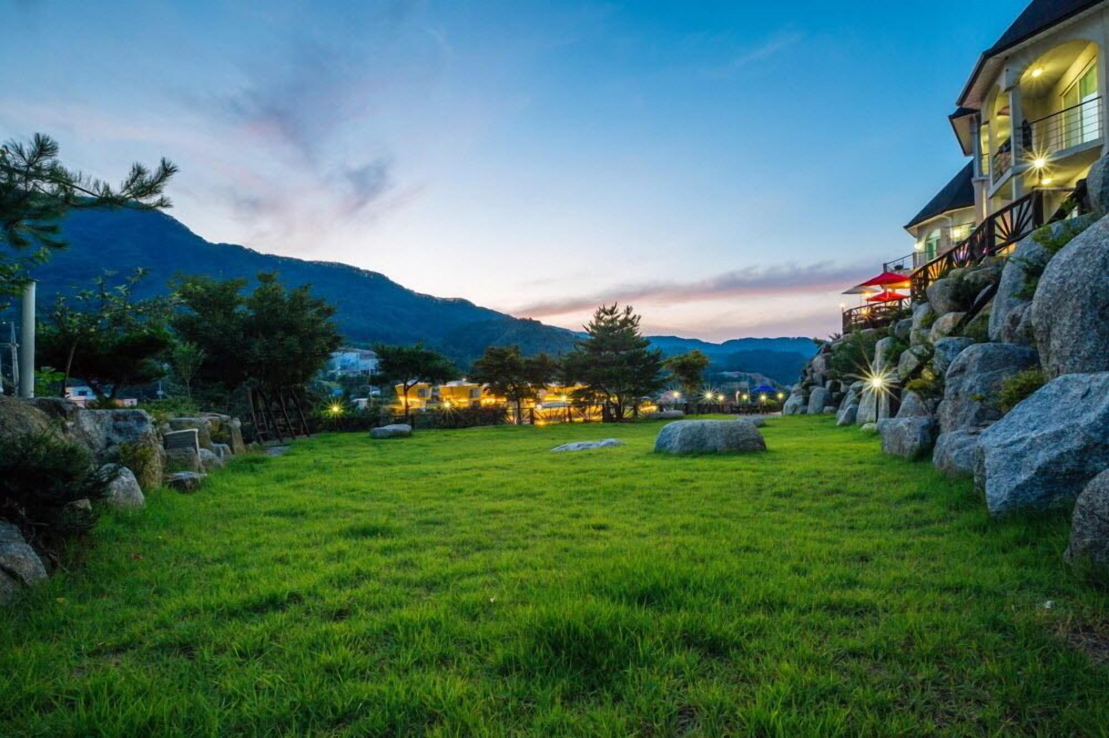 Haneul Mok Pension