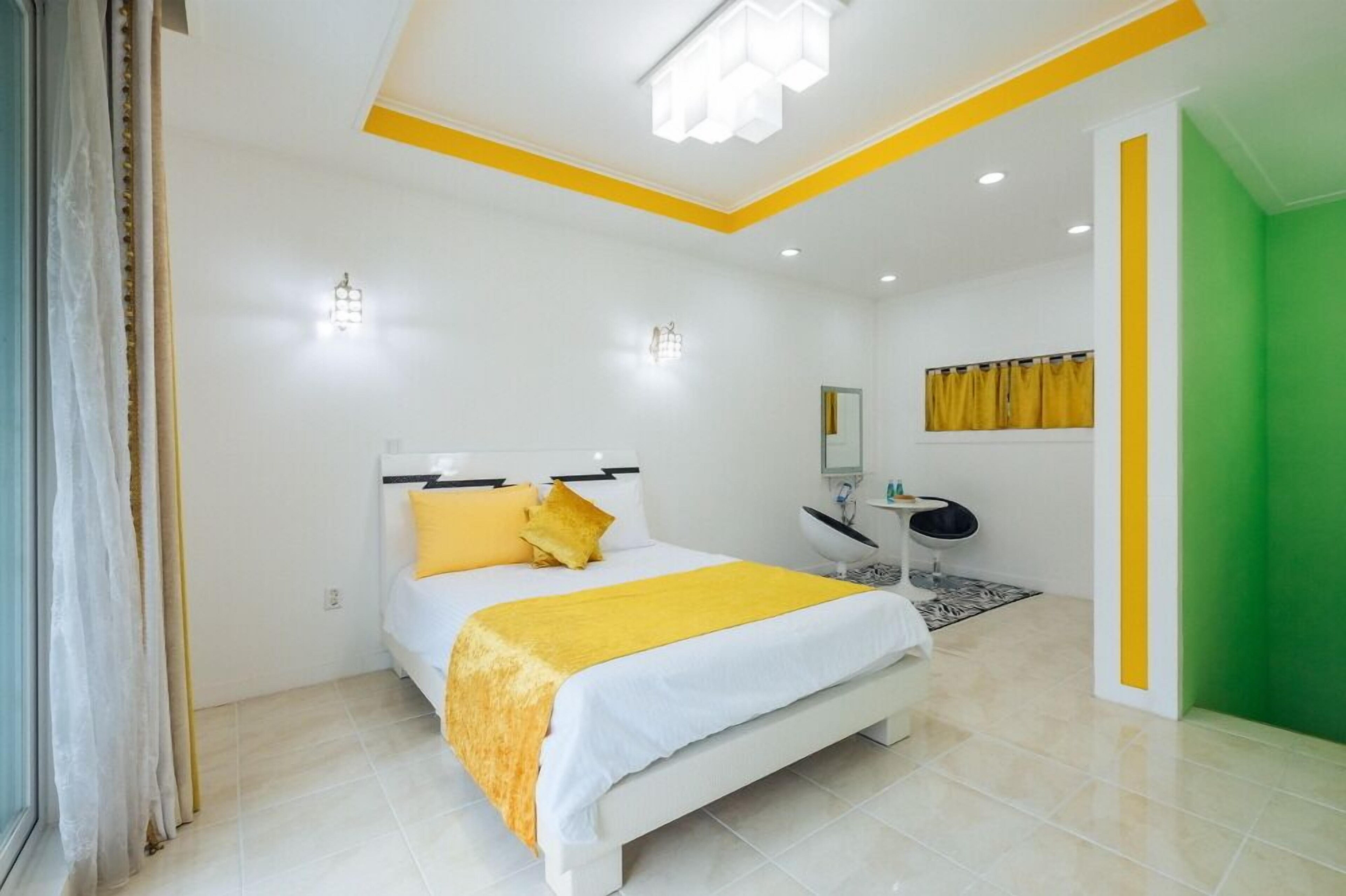 Haneul Mok Pension