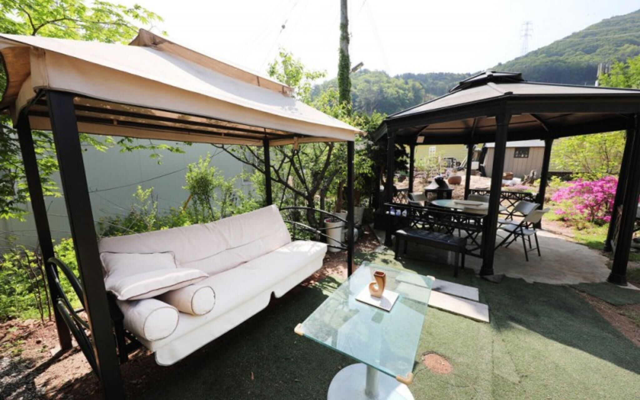 Hidden Valley Pension