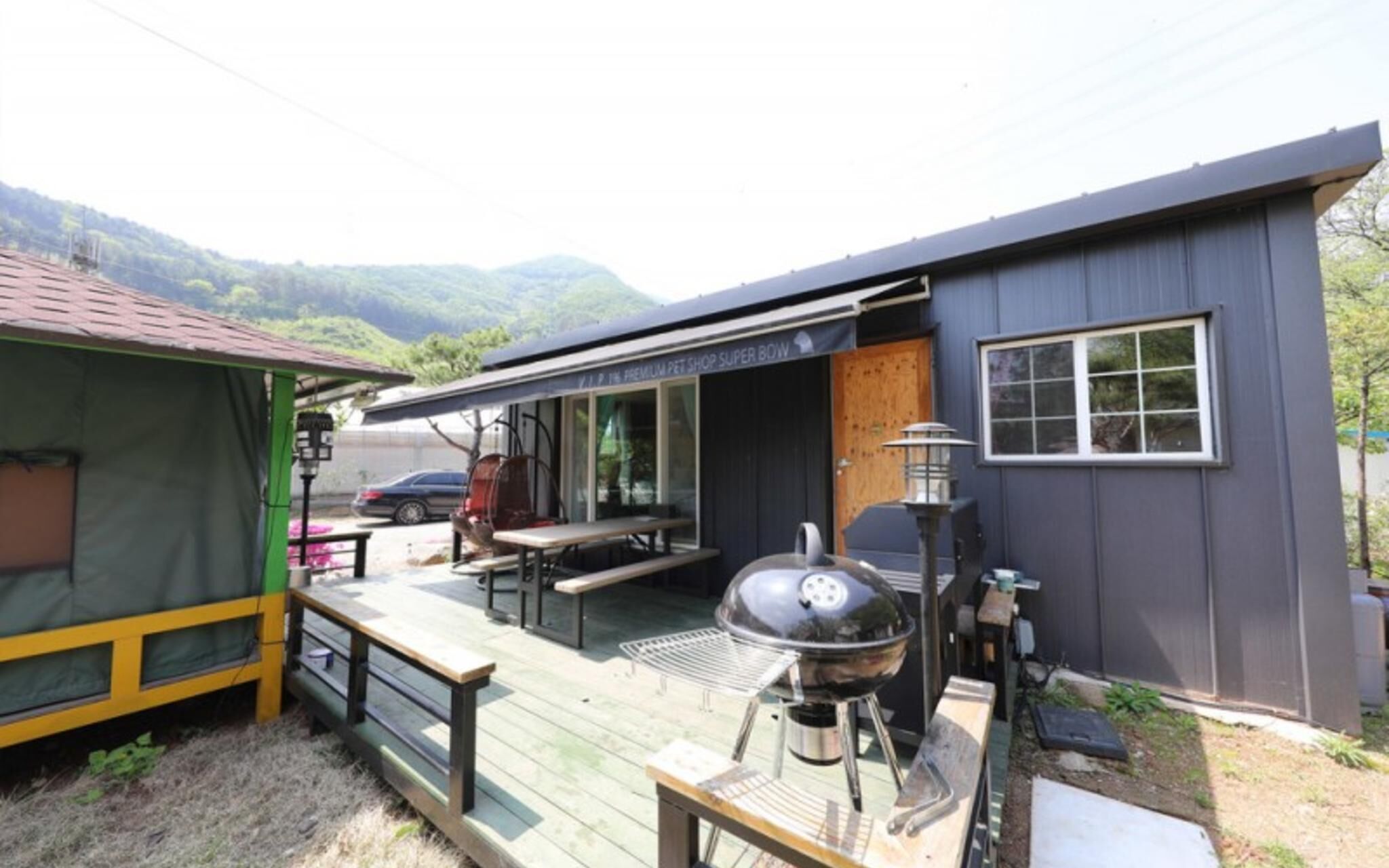 Hidden Valley Pension