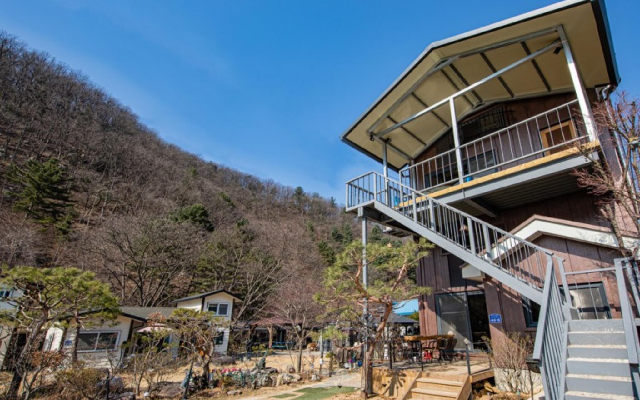 Hidden Valley Pension