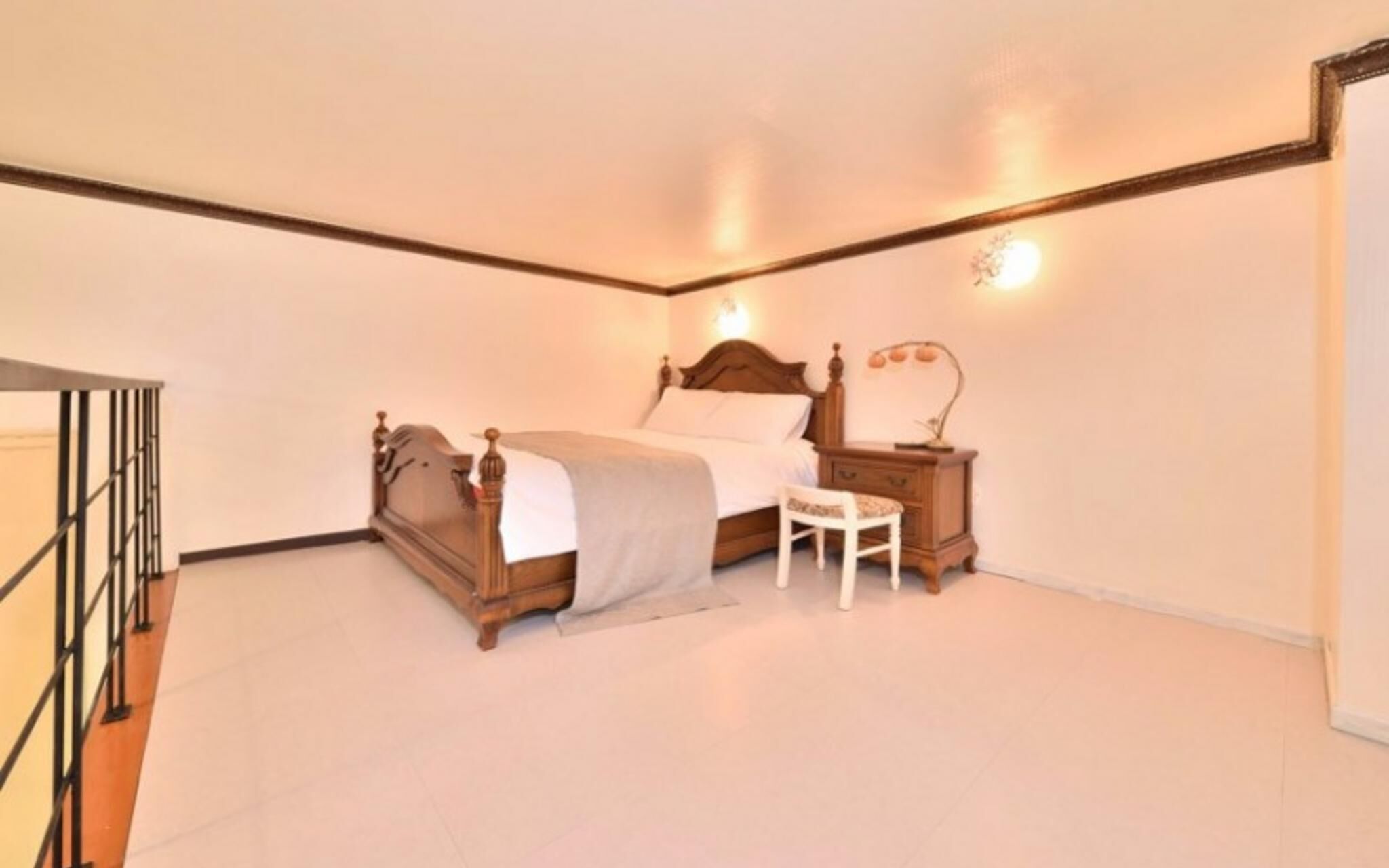 Hue 910 Pension
