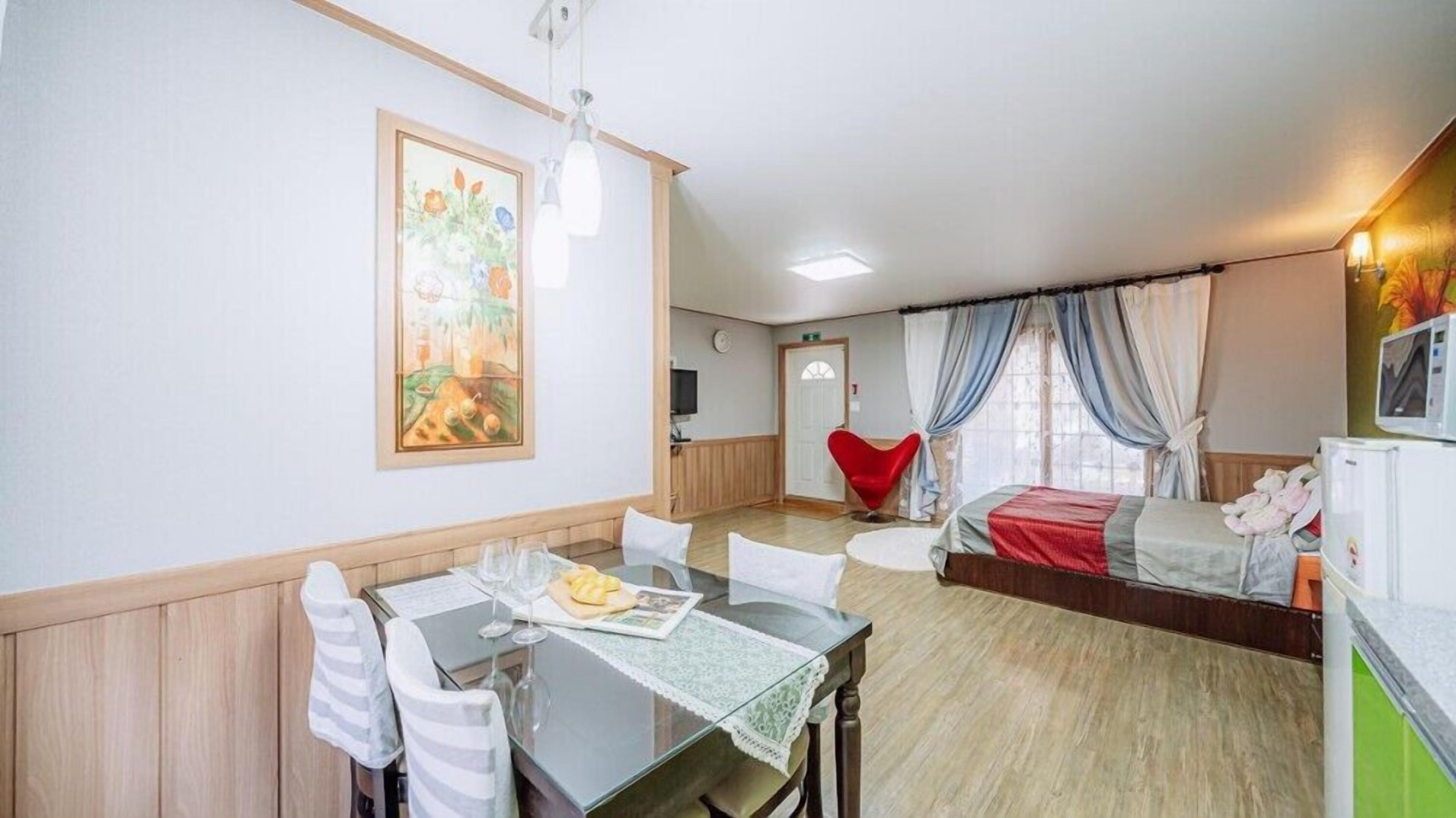 Lebois Pension