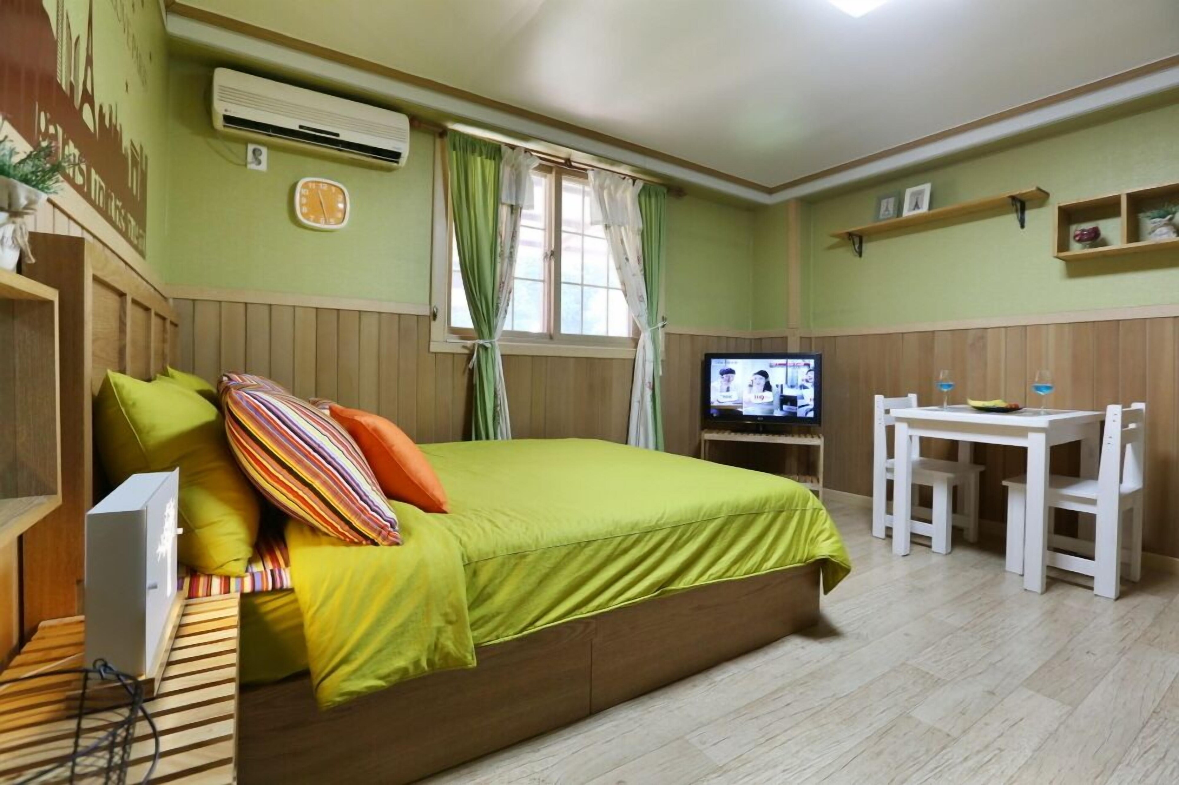 Mornig Shine Pension