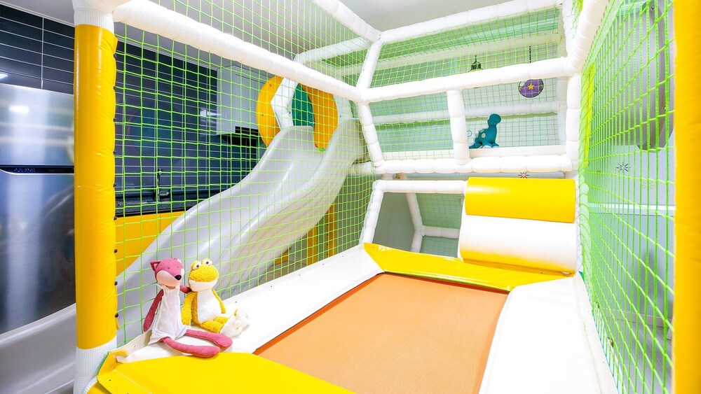 My Chu Kids Pool Villa Pension