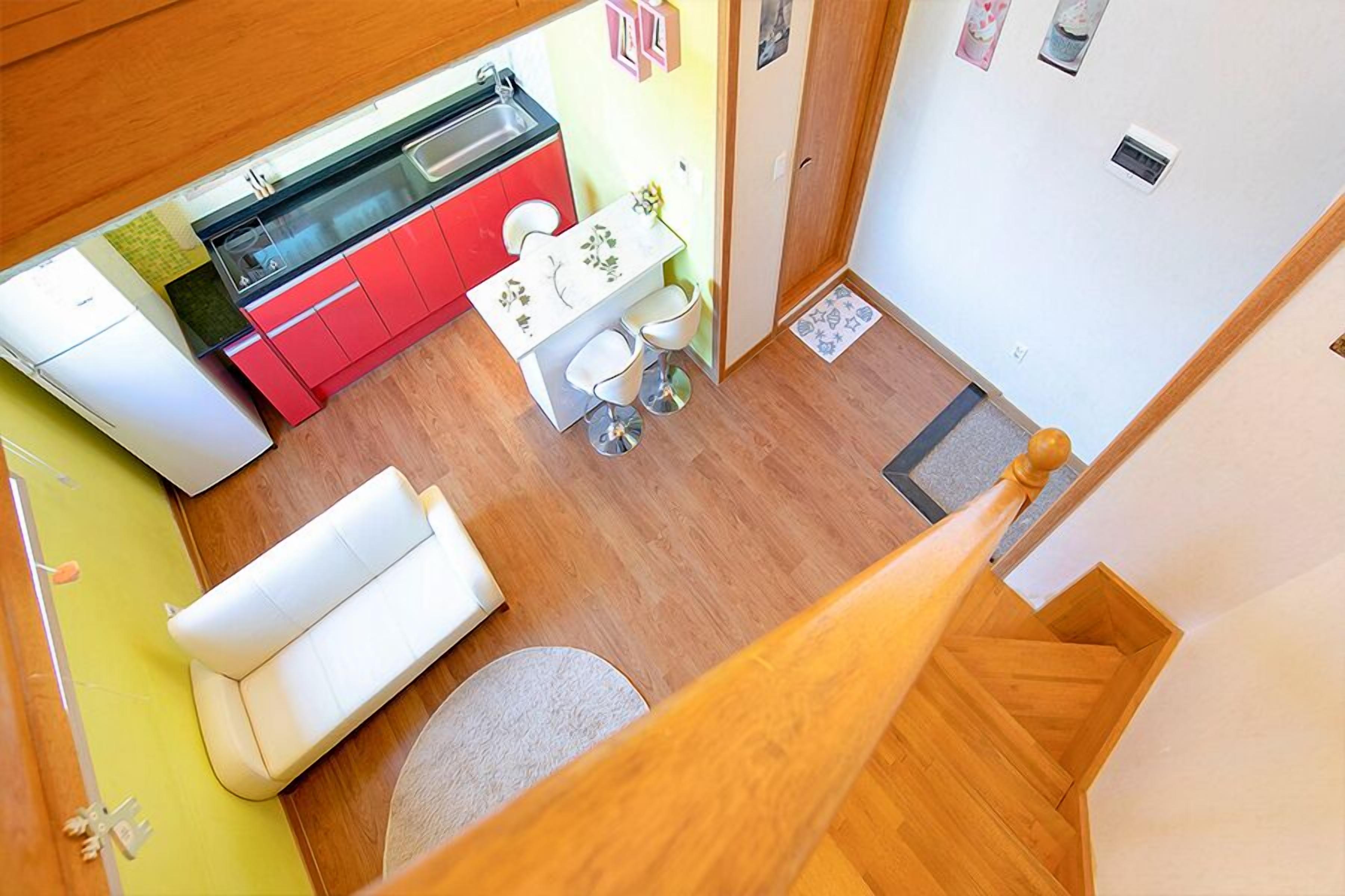 Nami Island Herb Pension