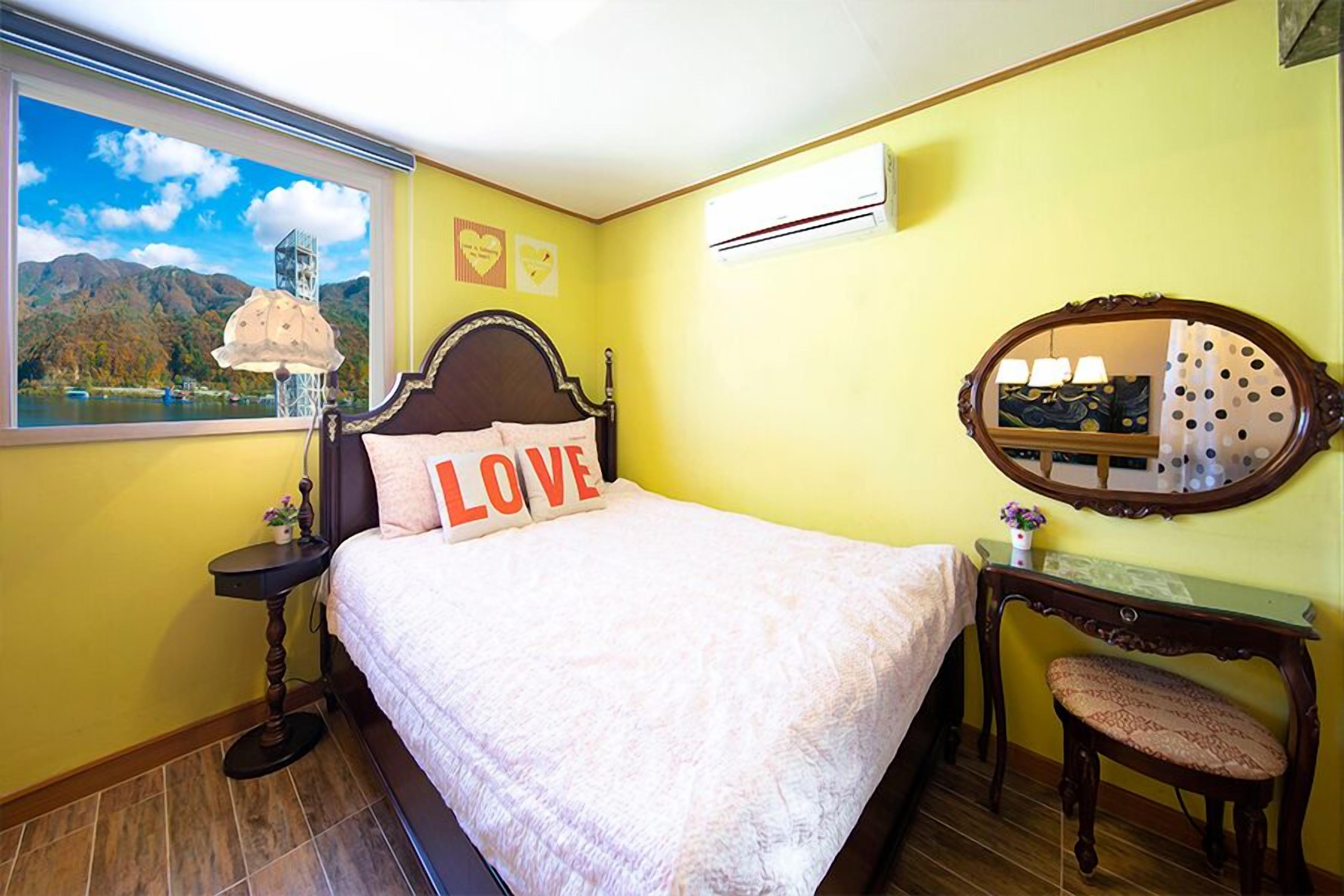 Nami Island Herb Pension