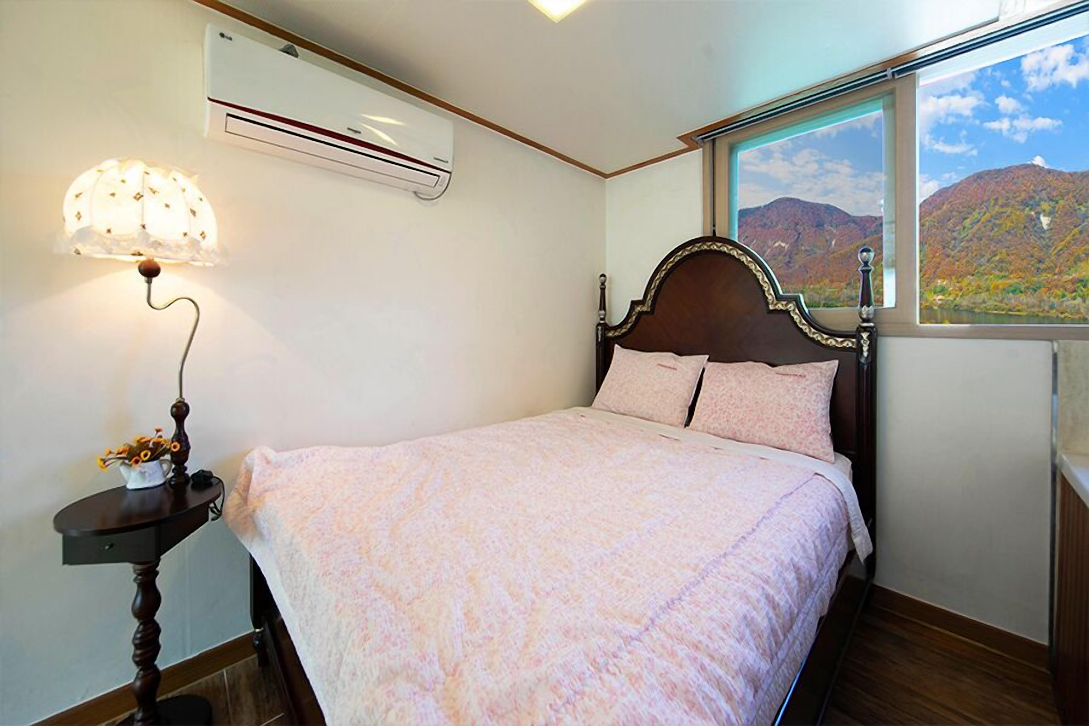 Nami Island Herb Pension